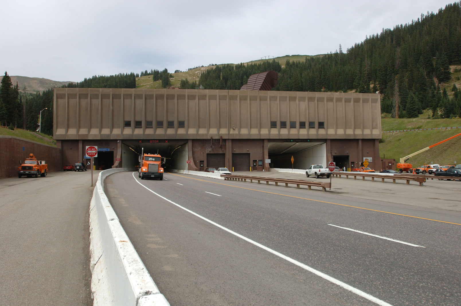 I-70 Eisenhower Tunnel detail image