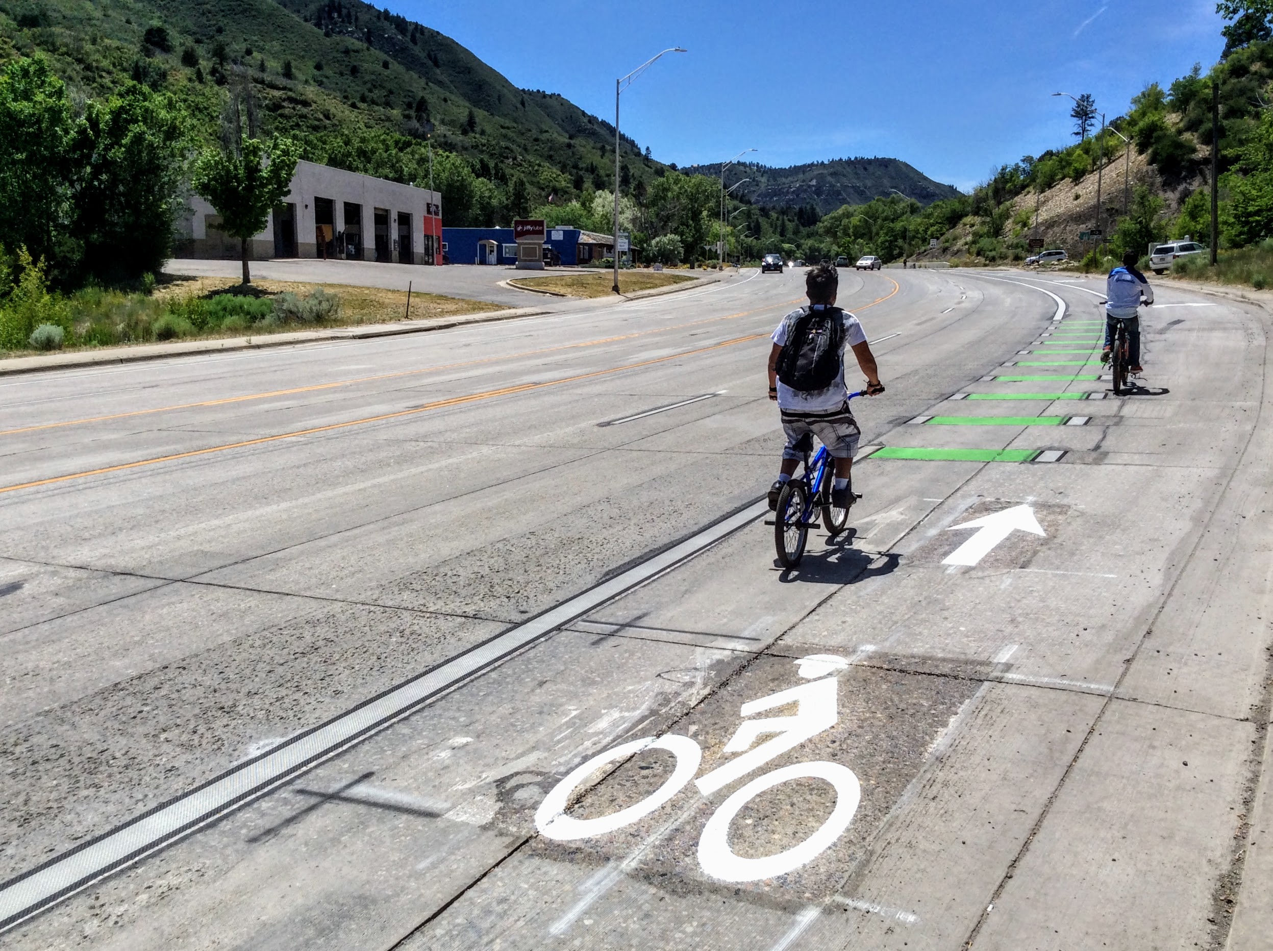 R5 US160-550 Bike Lane detail image