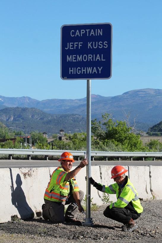 Capt. Jeff Kuss Memorial Highway sign.jpg detail image
