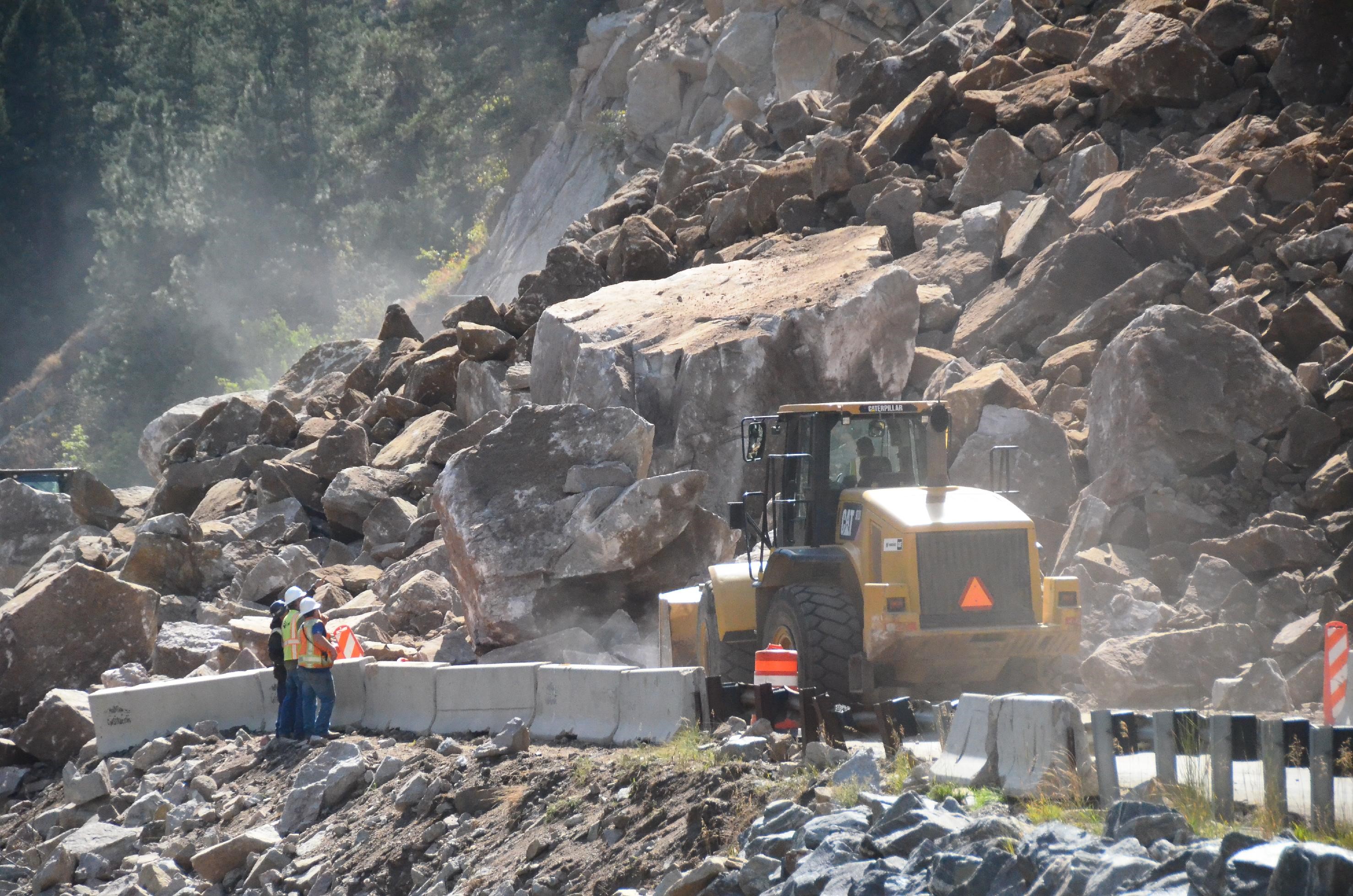 CO 119 rockfall 9-11-10.jpg detail image