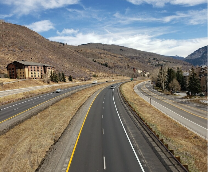 Traffic on Vail Pass detail image