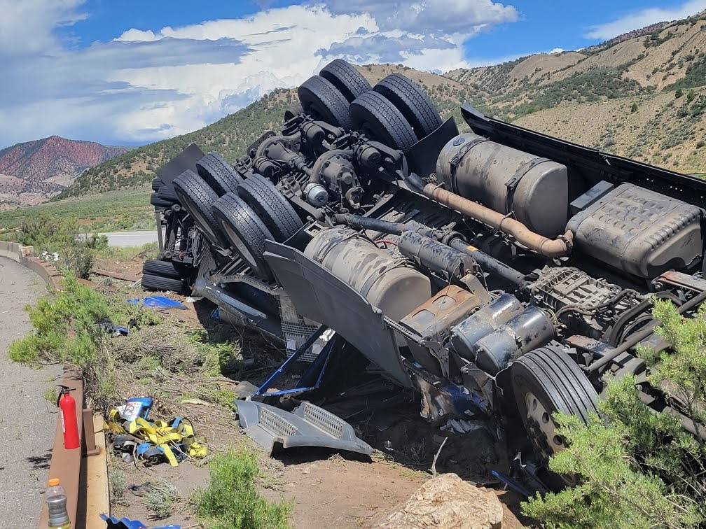 Semicrash_GlenwoodCanyon.jpg detail image