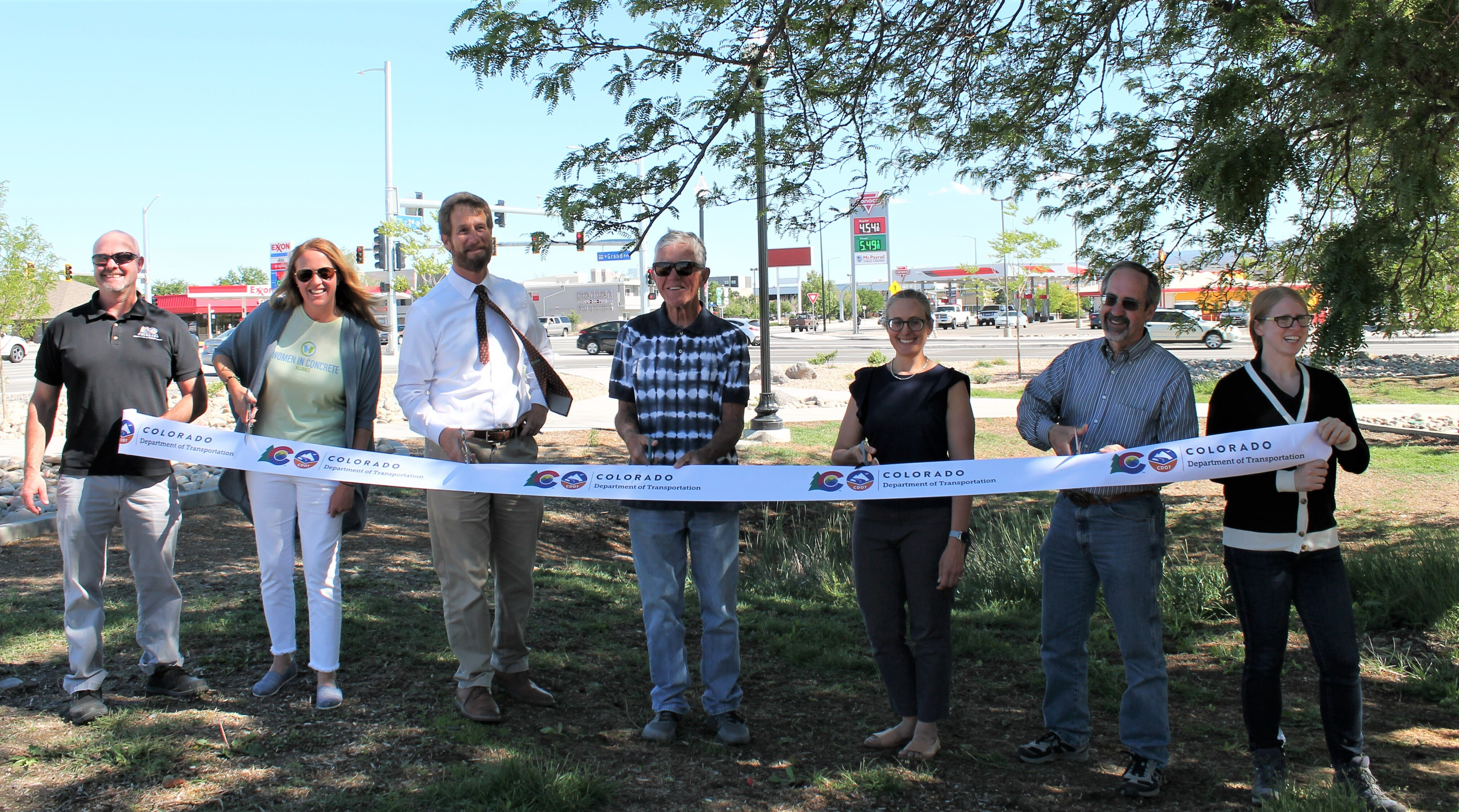 I-70B 1st and Grand Avenue ribbon cutting with Director Lew detail image