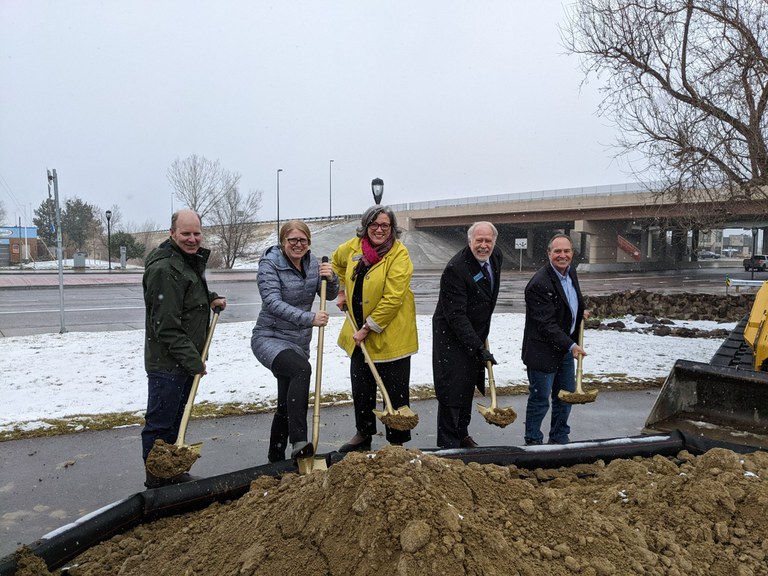 Wheat Ridge City Council member Scott Ohm, CDOT Executive Director Shoshana Lew, Jefferson County Commissioner Lesley Dahlkemper, Wheat Ridge Mayor Bud Starker, and Congressman Ed Perlmutter at the I-70 over 32nd Avenue bridge replacement groundbreaking event