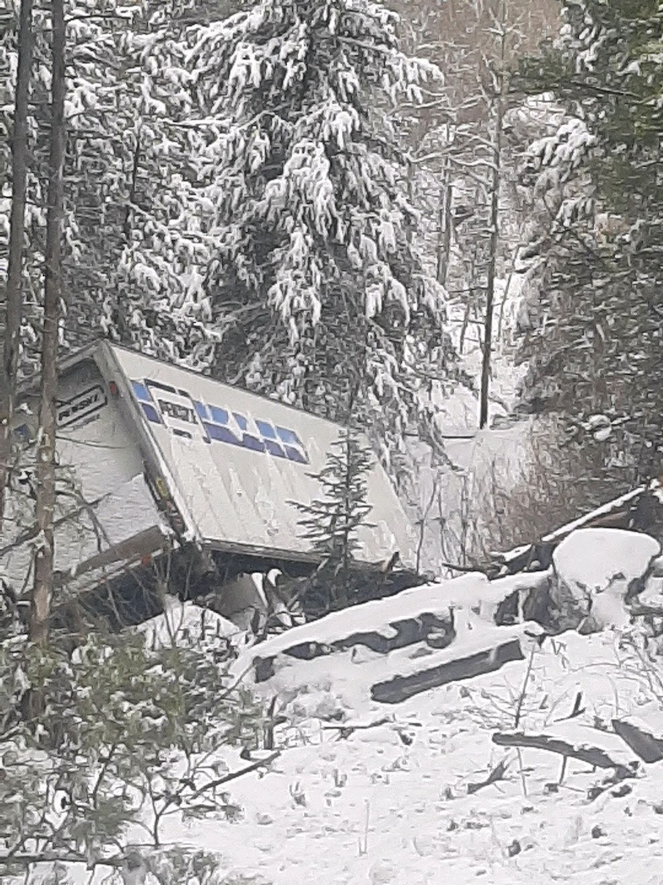 Commercial Motor Vehicle Removal close up in Summit County detail image