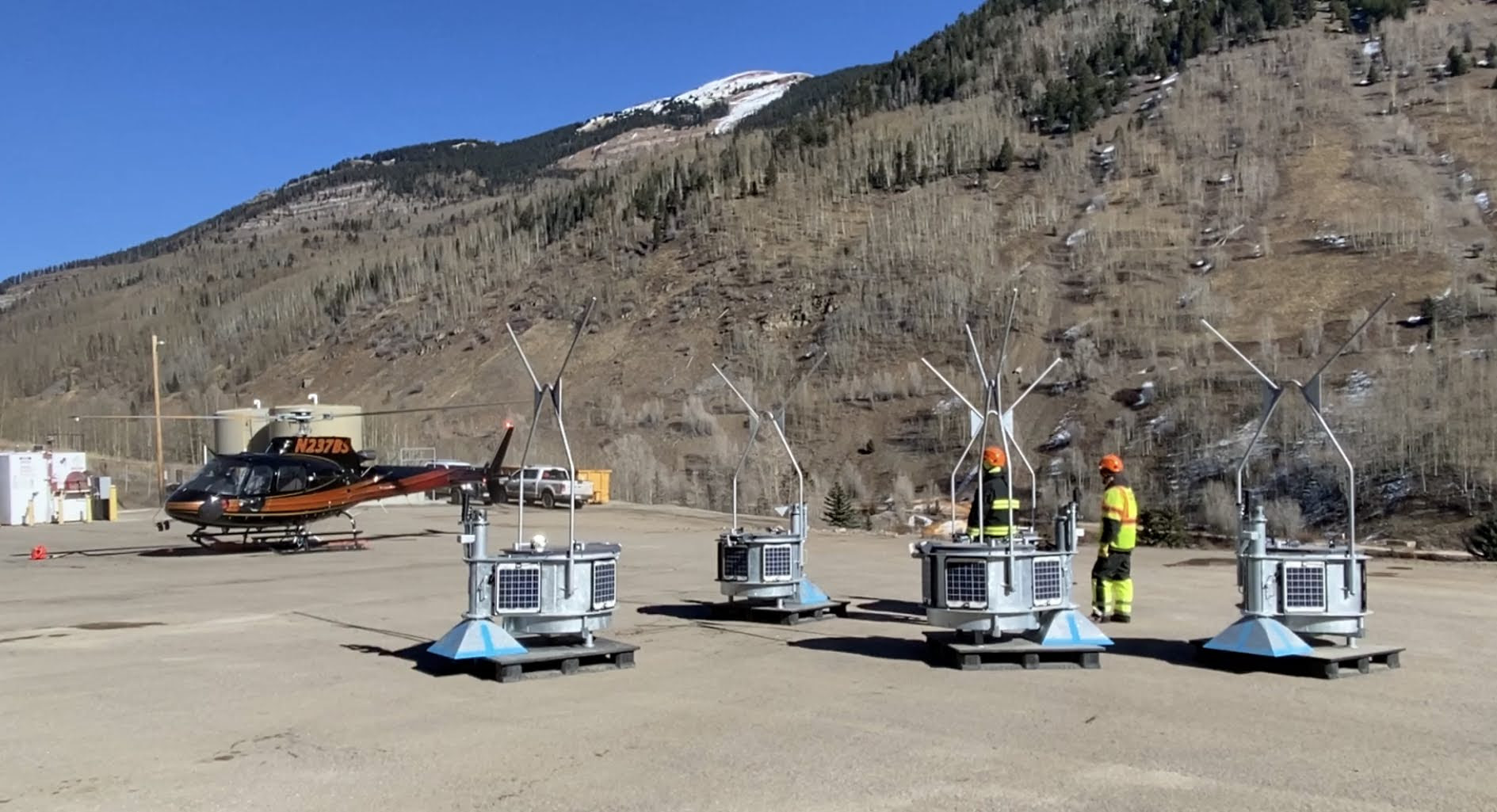 US 160 Wolf Creek Pass Helicopter Operations.jpg detail image