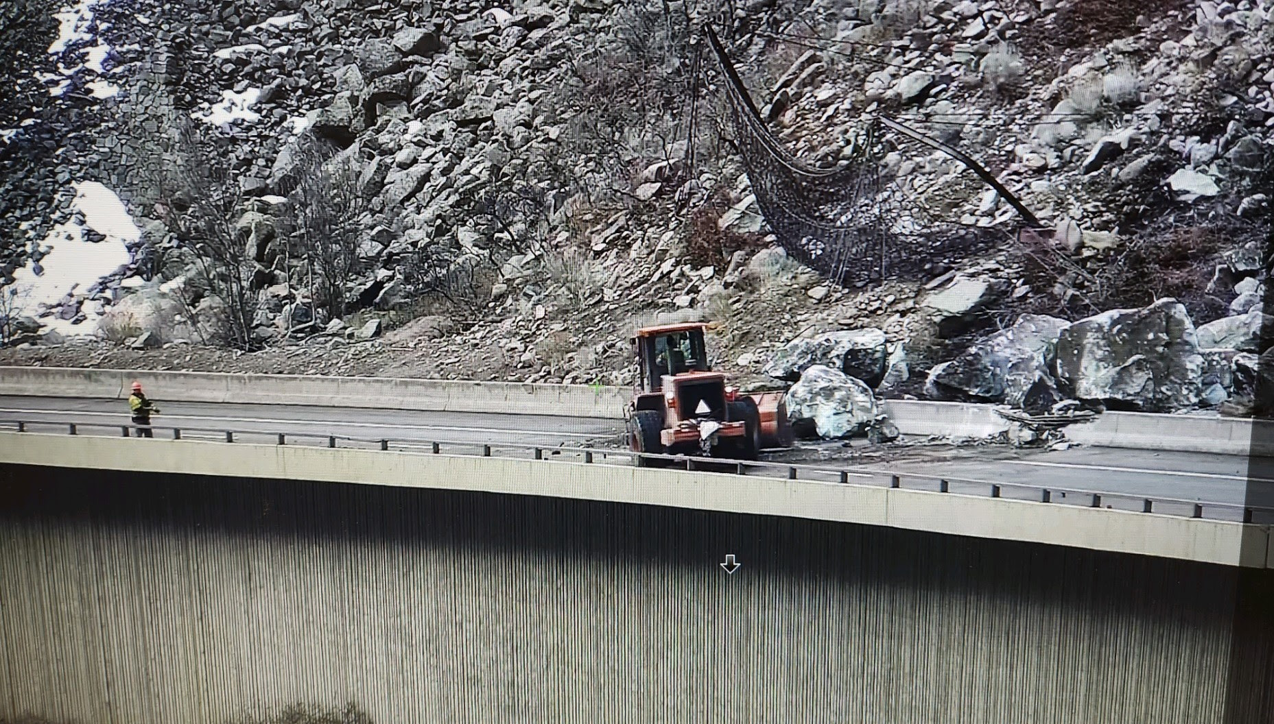 Rockslide on westbound I-70 Glenwood Canyon on 03072024.jpg detail image