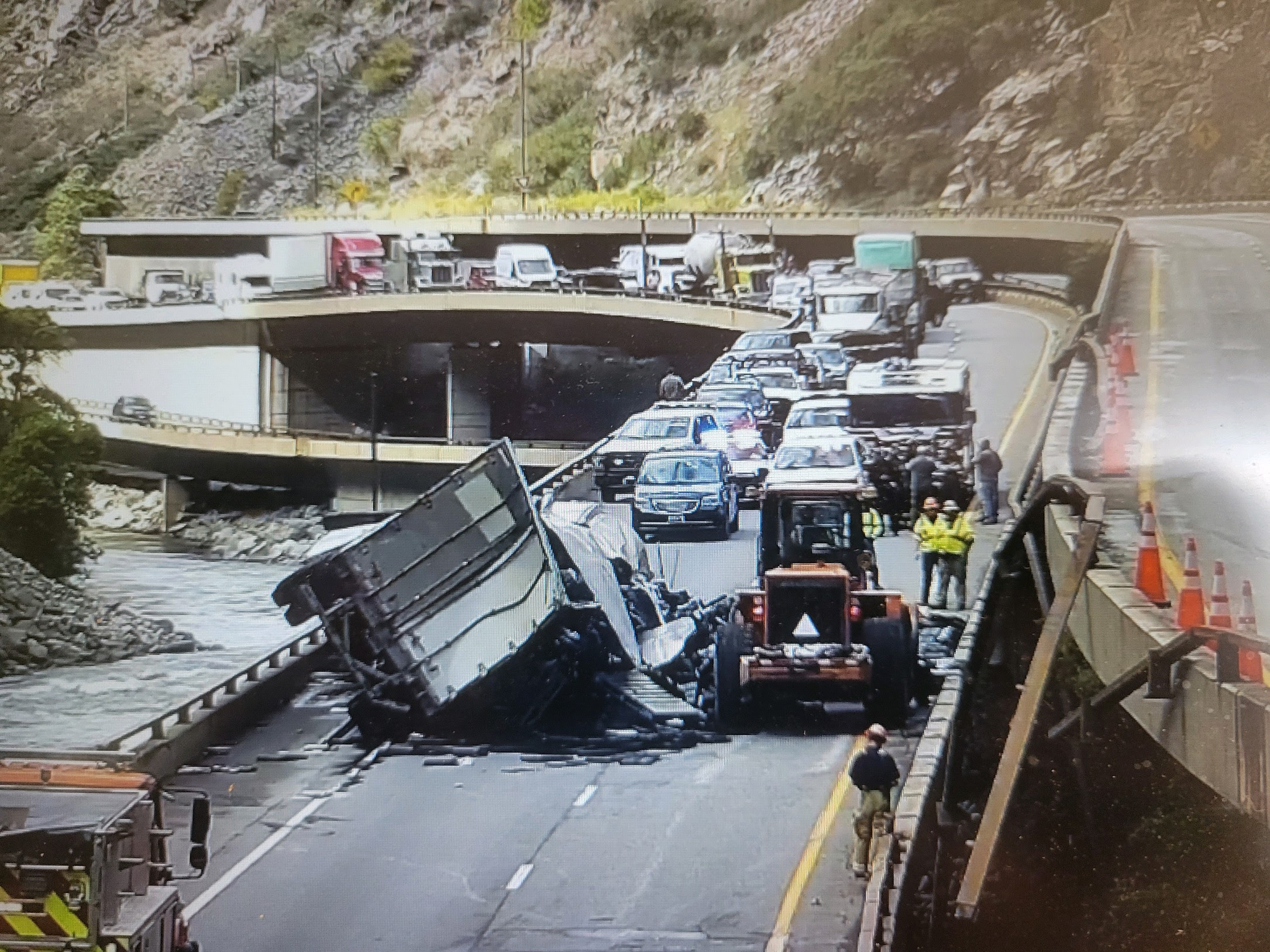 I-70 Commercial Semi-Truck Crash Glenwood Springs.jpg detail image