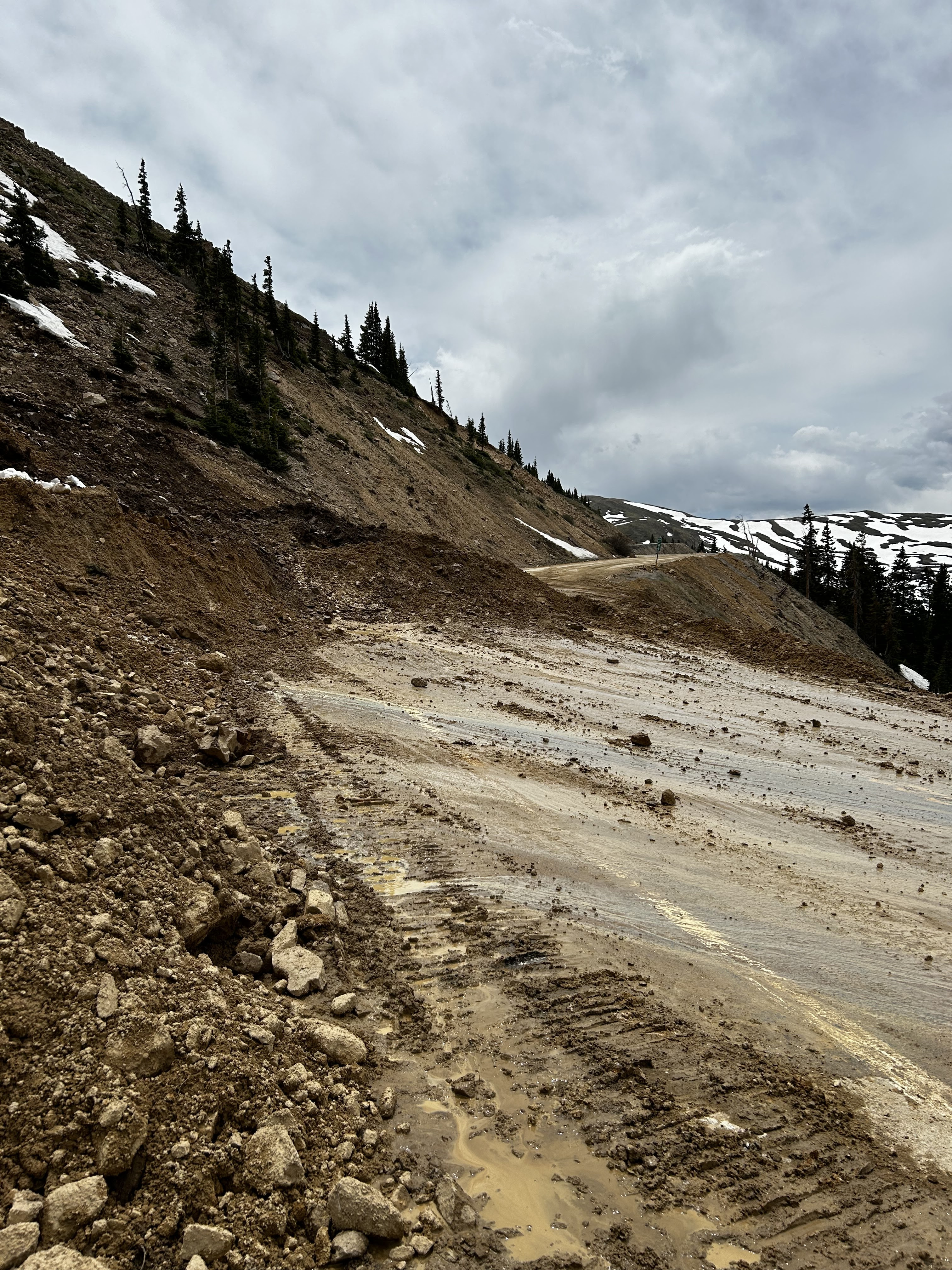 Progress on clearing debris from the Loveland Pass US 6 landslide as of 2 pm on 06172025.jpg detail image