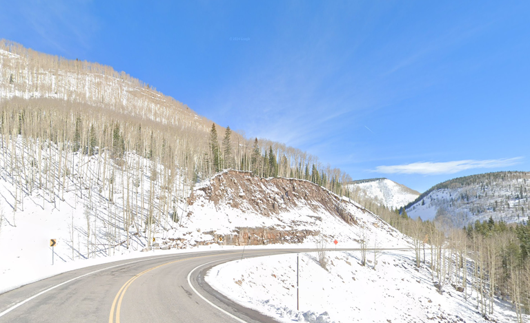 Rockfall mitigation work along US 550 Coal Bank Pass Rockfall mitigation work will take place this summer at two locations along US 550 Coal Bank Pass, including stabilization and installation of a permanent rockfall catchment barrier near the Deer Creek Trailhead, MP 59.3