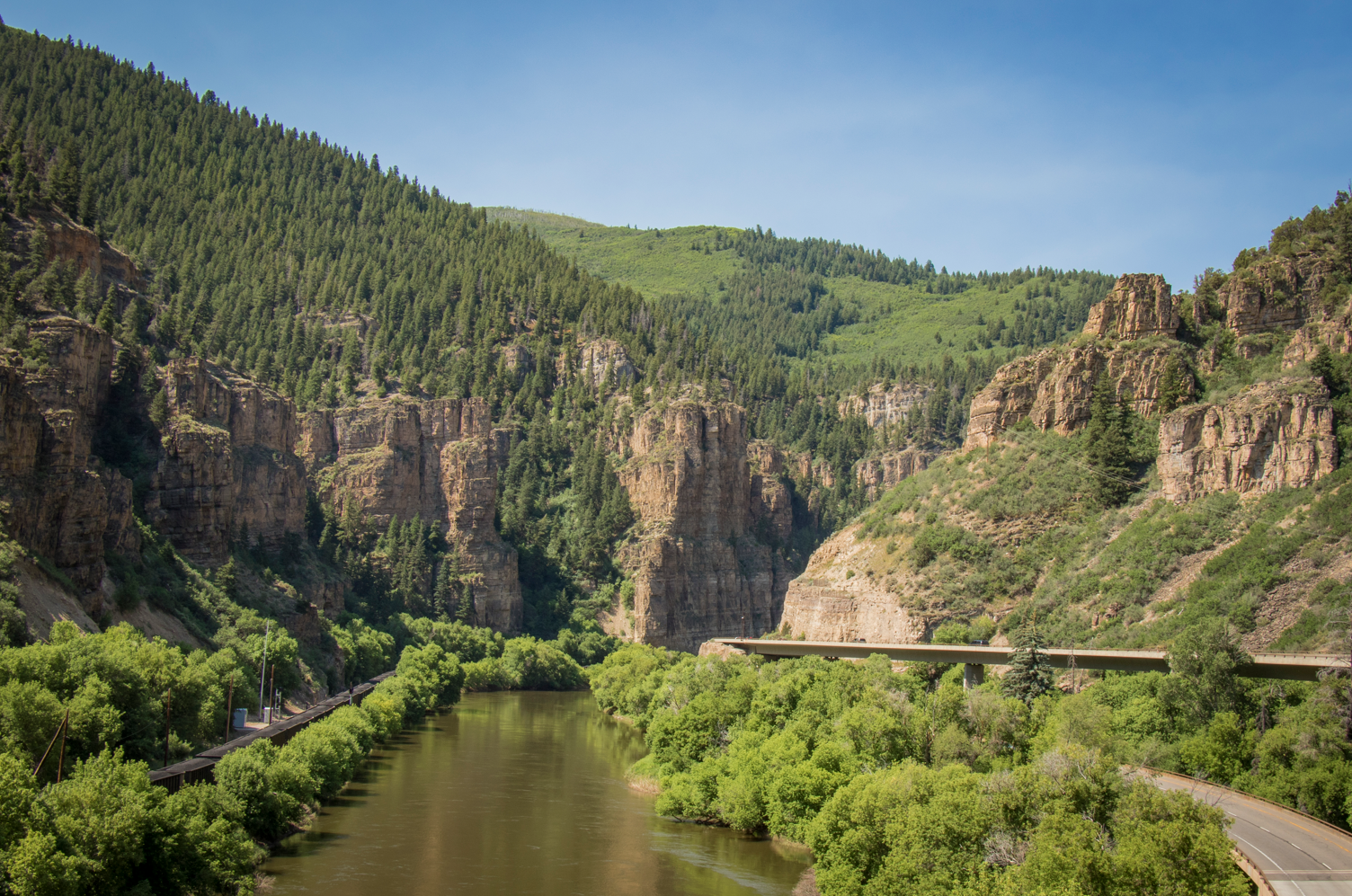 I-70 Mountain Corridor through Glenwood Canyon.png detail image