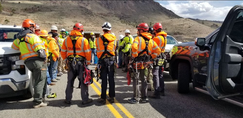 CDOT rope teams conduct daily safety briefings detail image