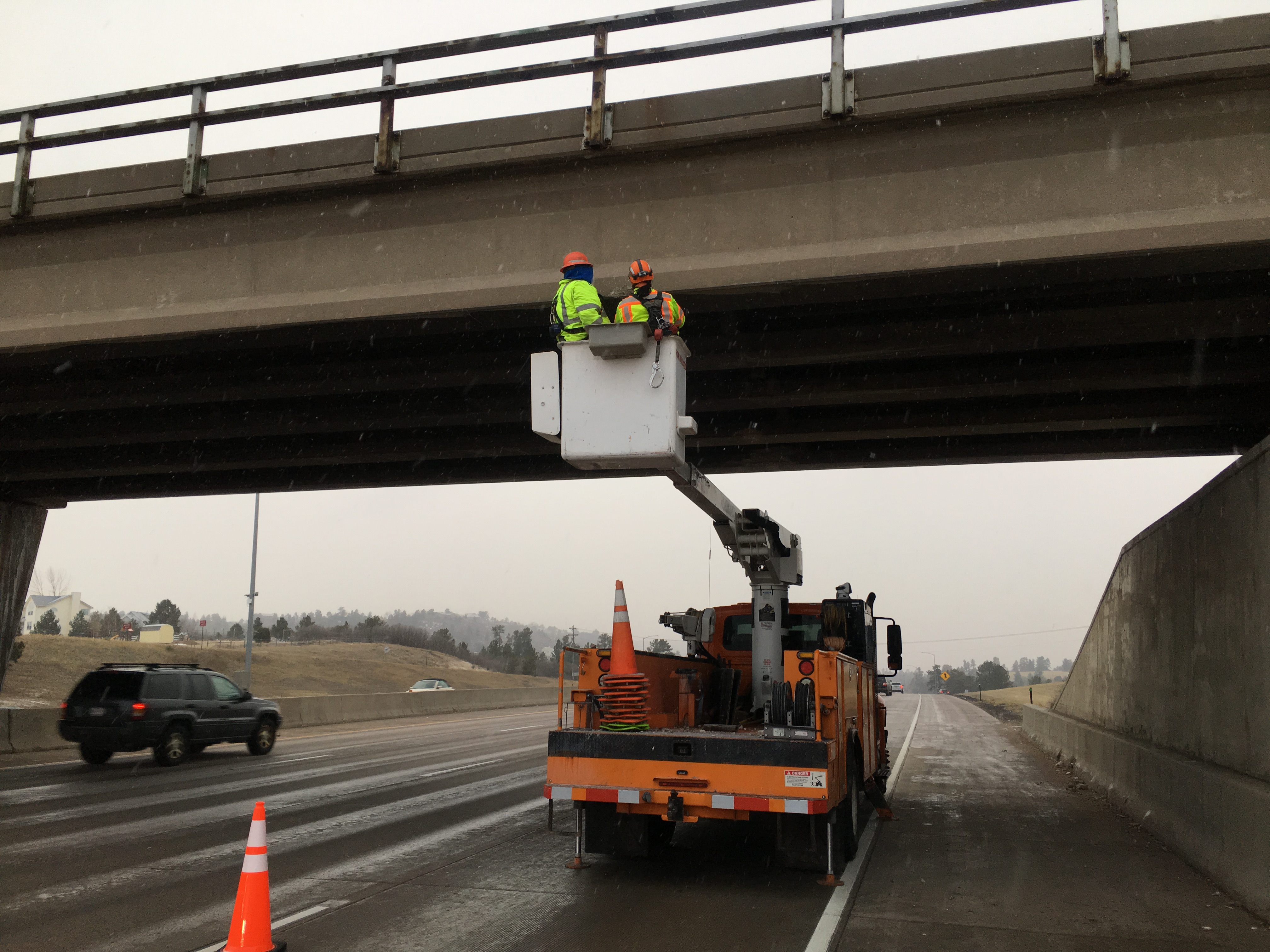 I-25 SB Happy Canyon Bridge Hit (7).JPG detail image