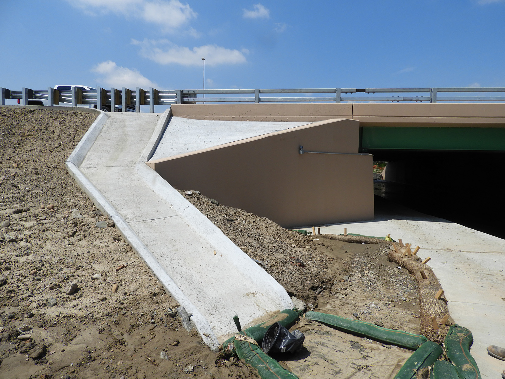 Water drainage south of 136th Avenue on the east side of northbound I-25 detail image