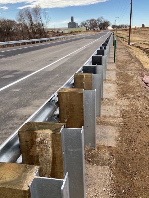 Reinforced guardrail new bridge.jpg detail image