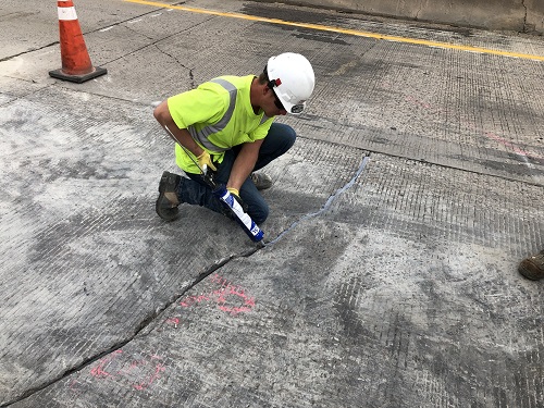Routing and Sealing Concrete Pavement Cracks.jpg detail image