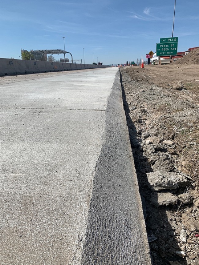 Closeup of new paved shoulder southbound I-25.jpg detail image
