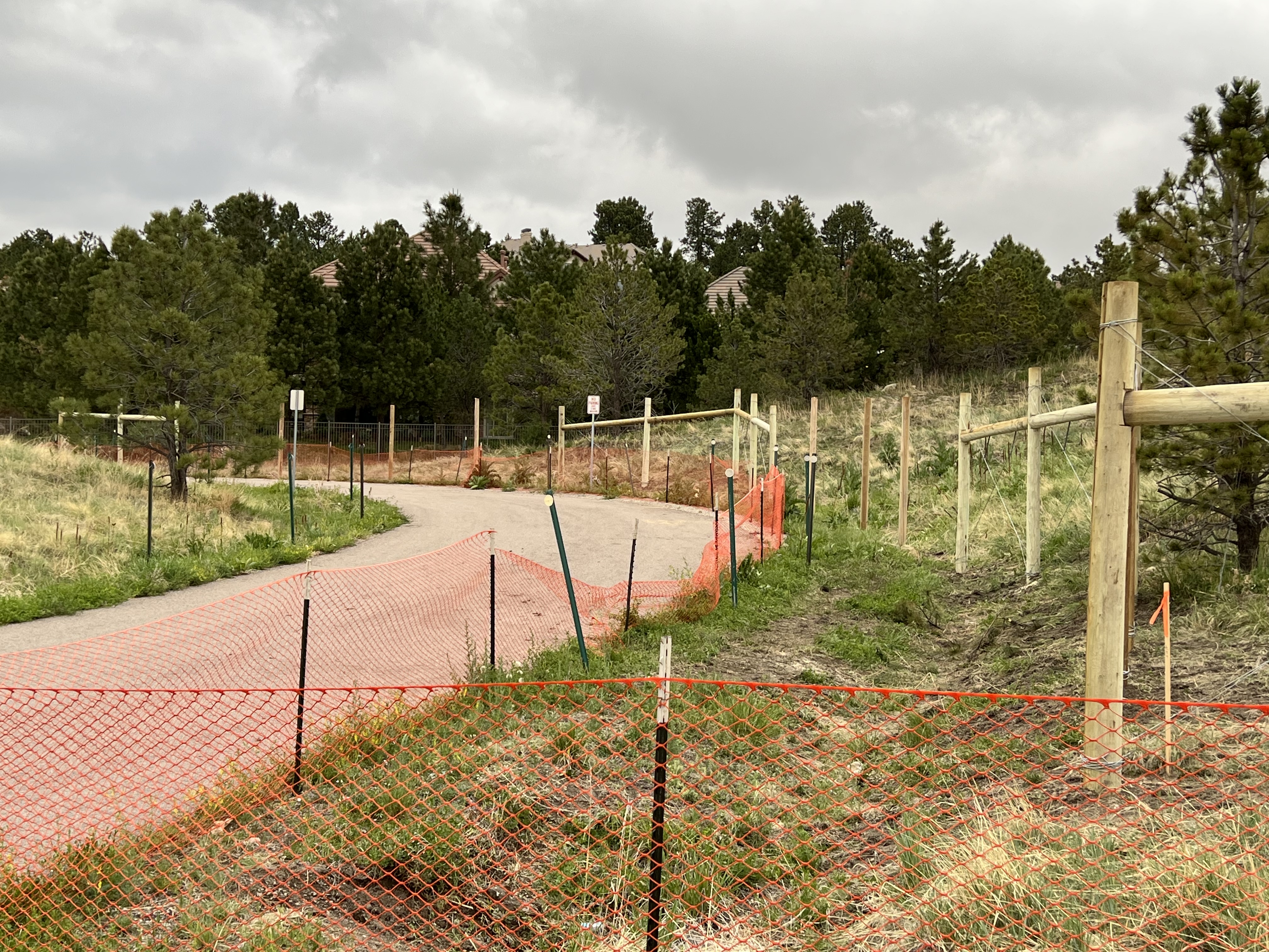 Wildlife fencing work begins at Castle Pines Parkway detail image