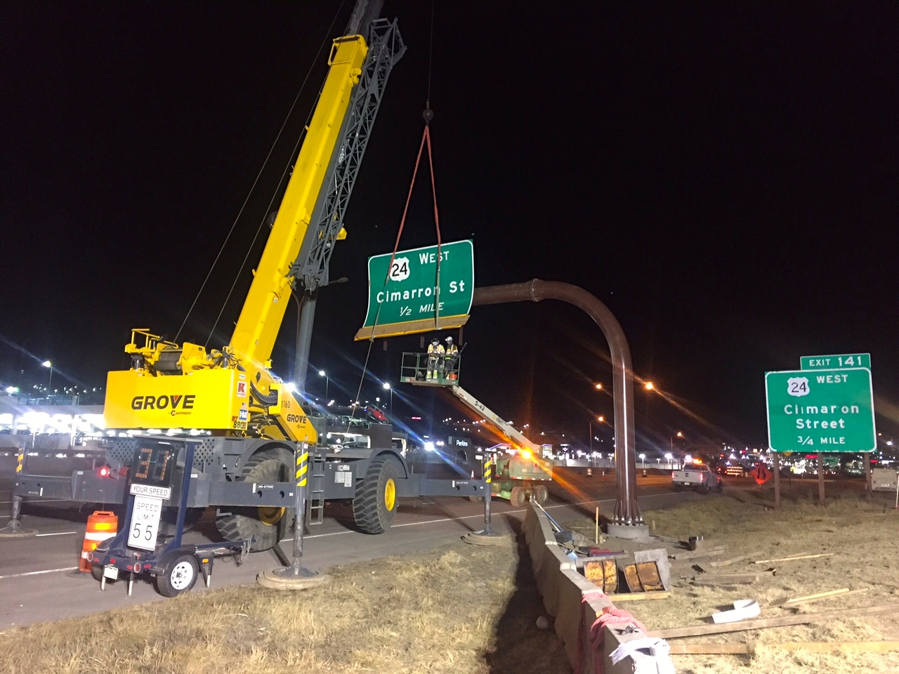 I-25 northbound sign placement detail image