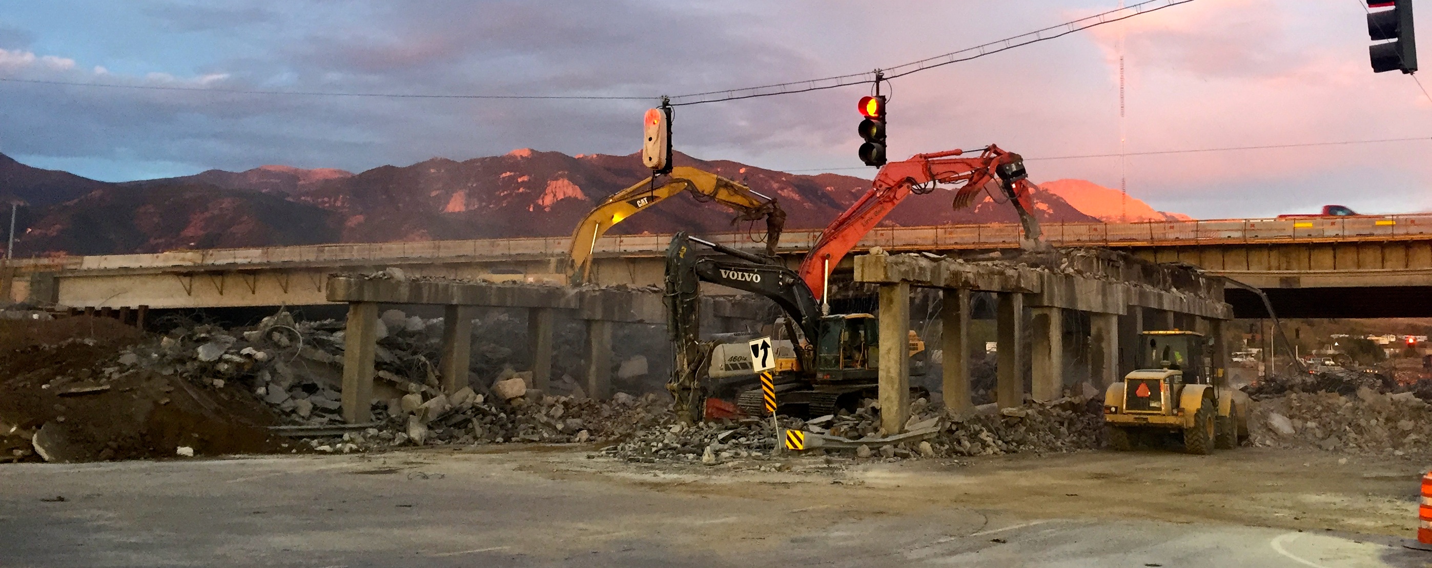 I-25 Bridge Demolition: Nov. 2016 - No. 4 detail image