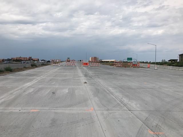 new I-25 roadway, looking north.jpg detail image