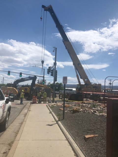 Crews working at I-70 & West Main Streets detail image