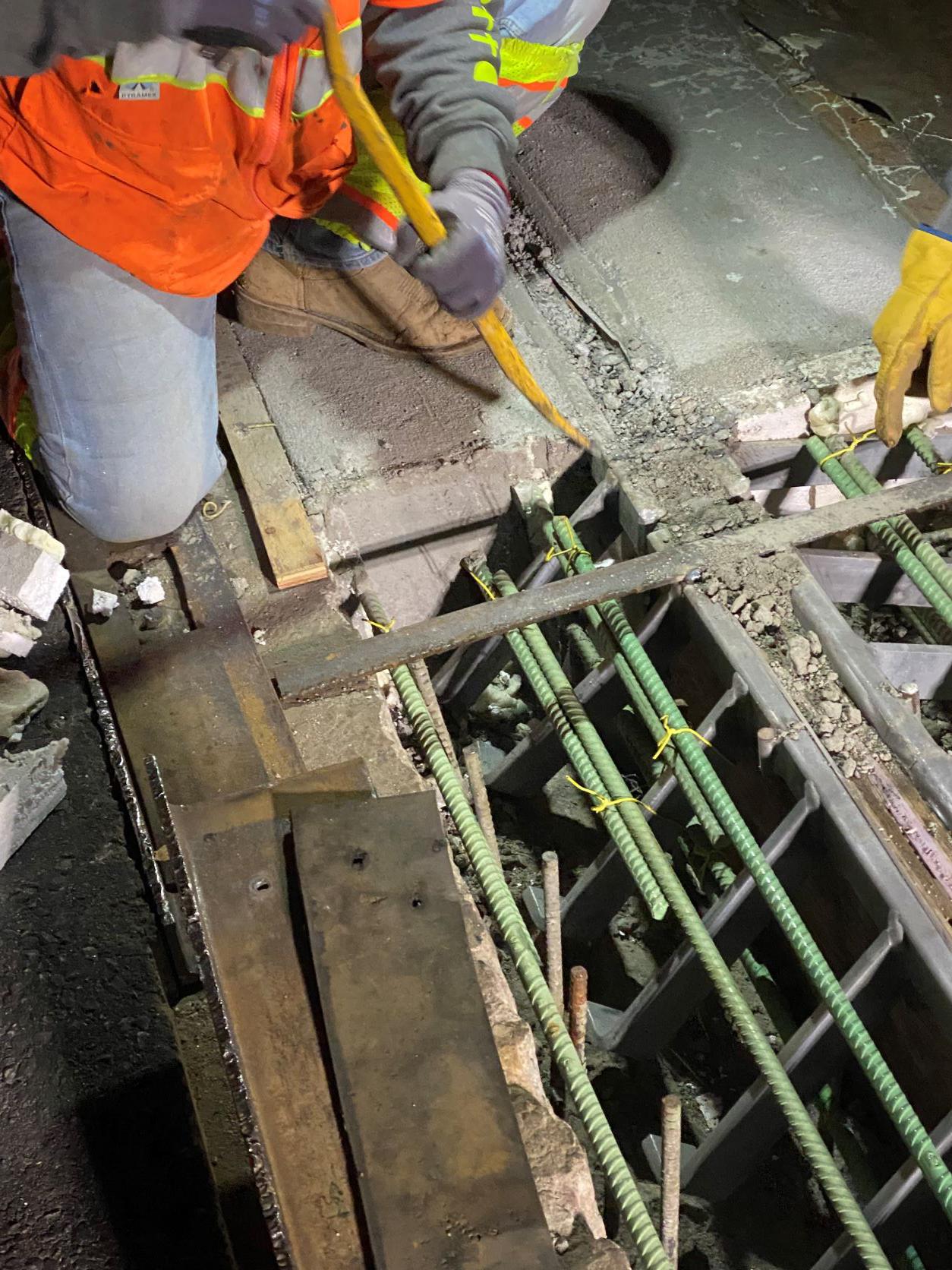 Crews replacing expansion joints on the CO 157 bridge in Boulder. Photo Chris Kelly detail image