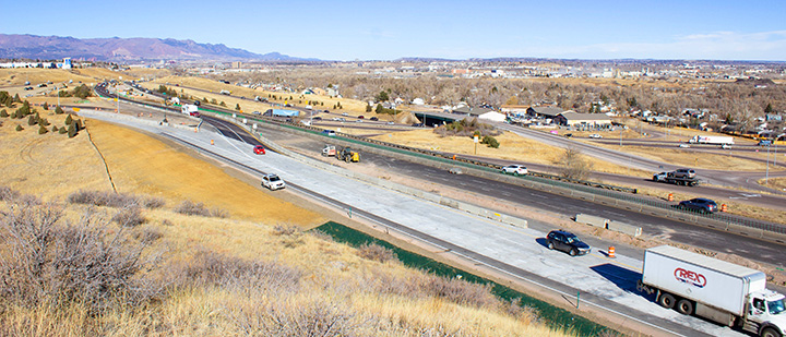 I25 Traffic Switch on to new lanes_sm.jpg detail image