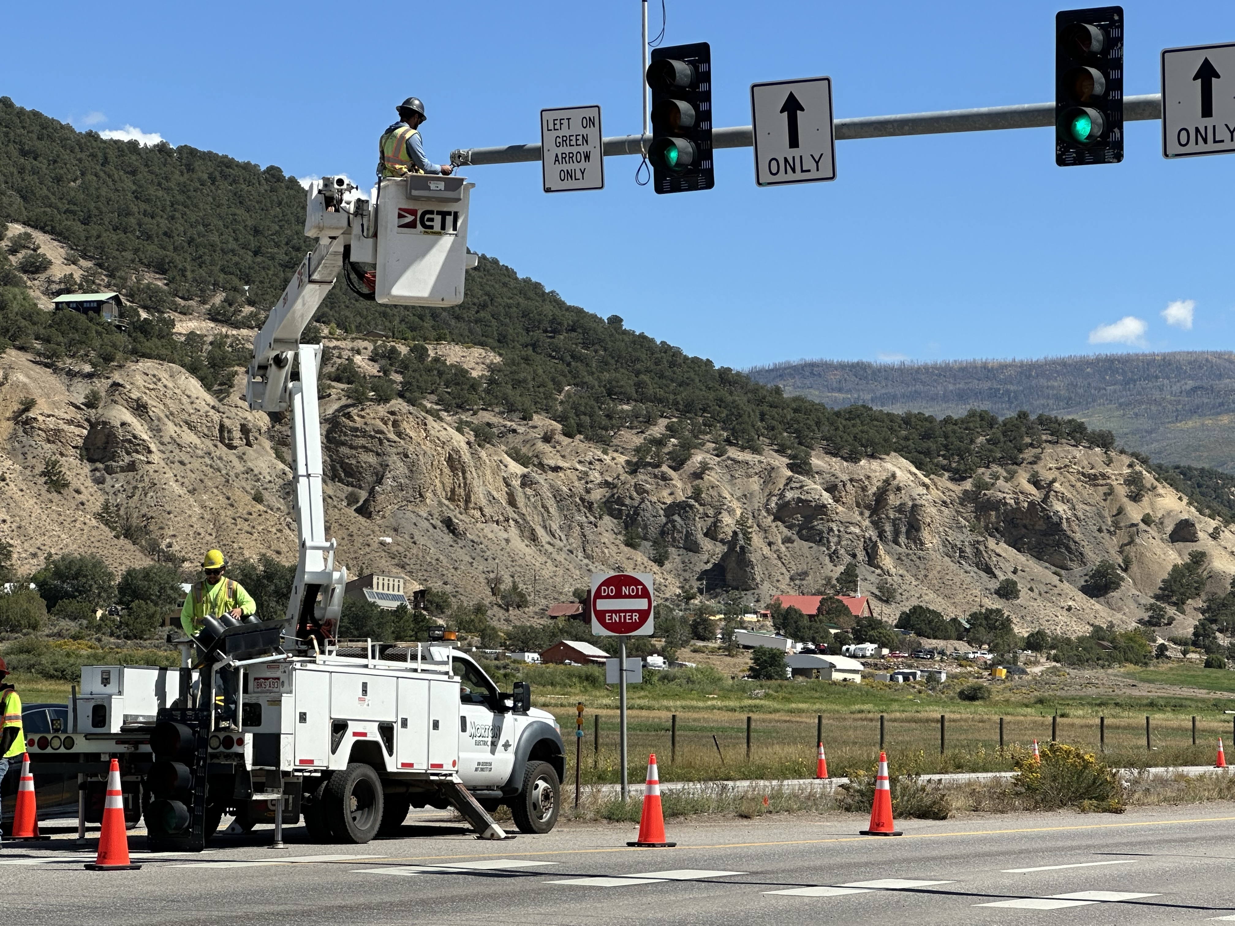 CO 82 Signal Head Replacement.jpg detail image