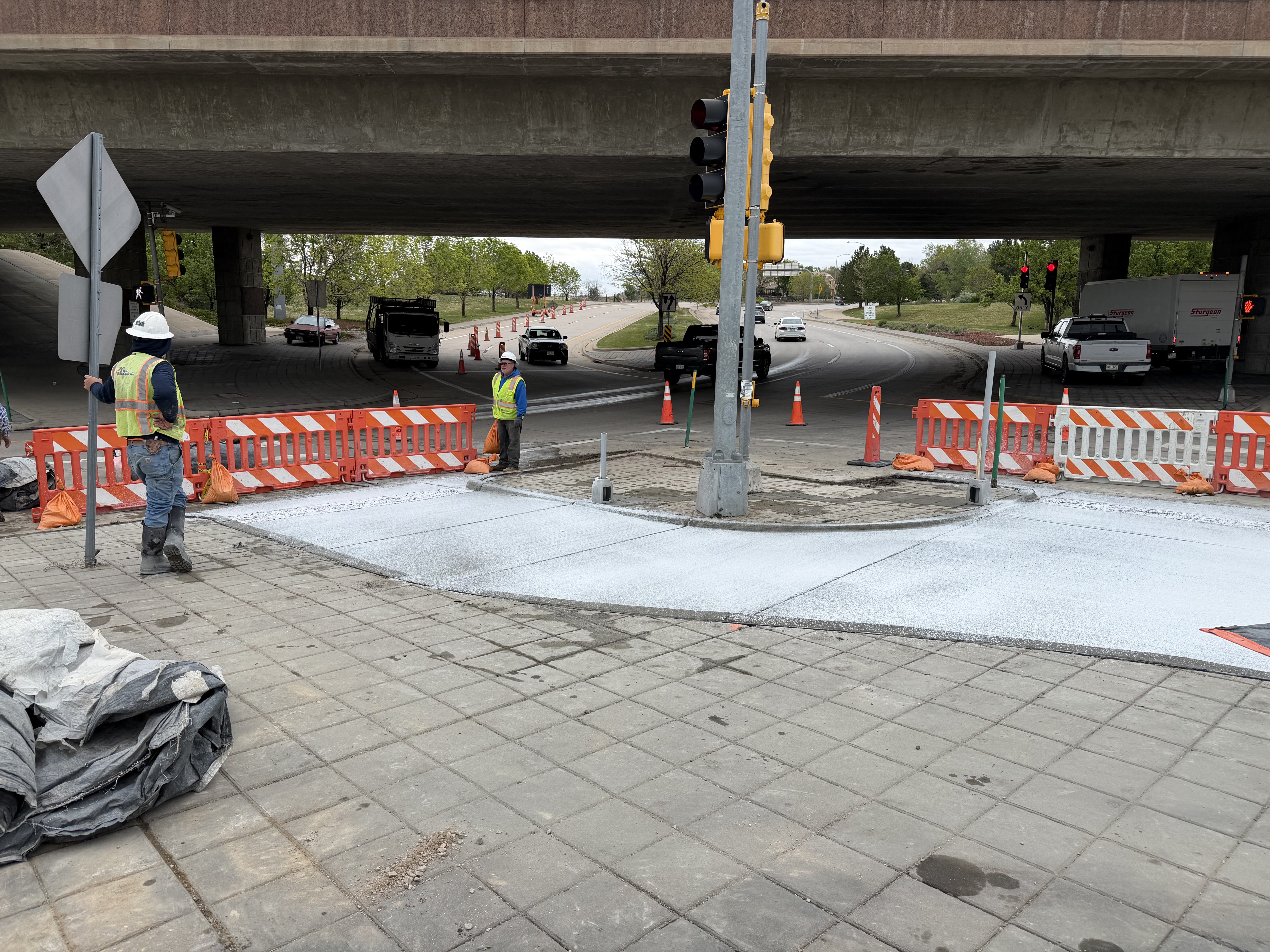 CO 83 ADA Curb Ramp Upgrades Hampden Ave Center Median Concrete.jpg detail image