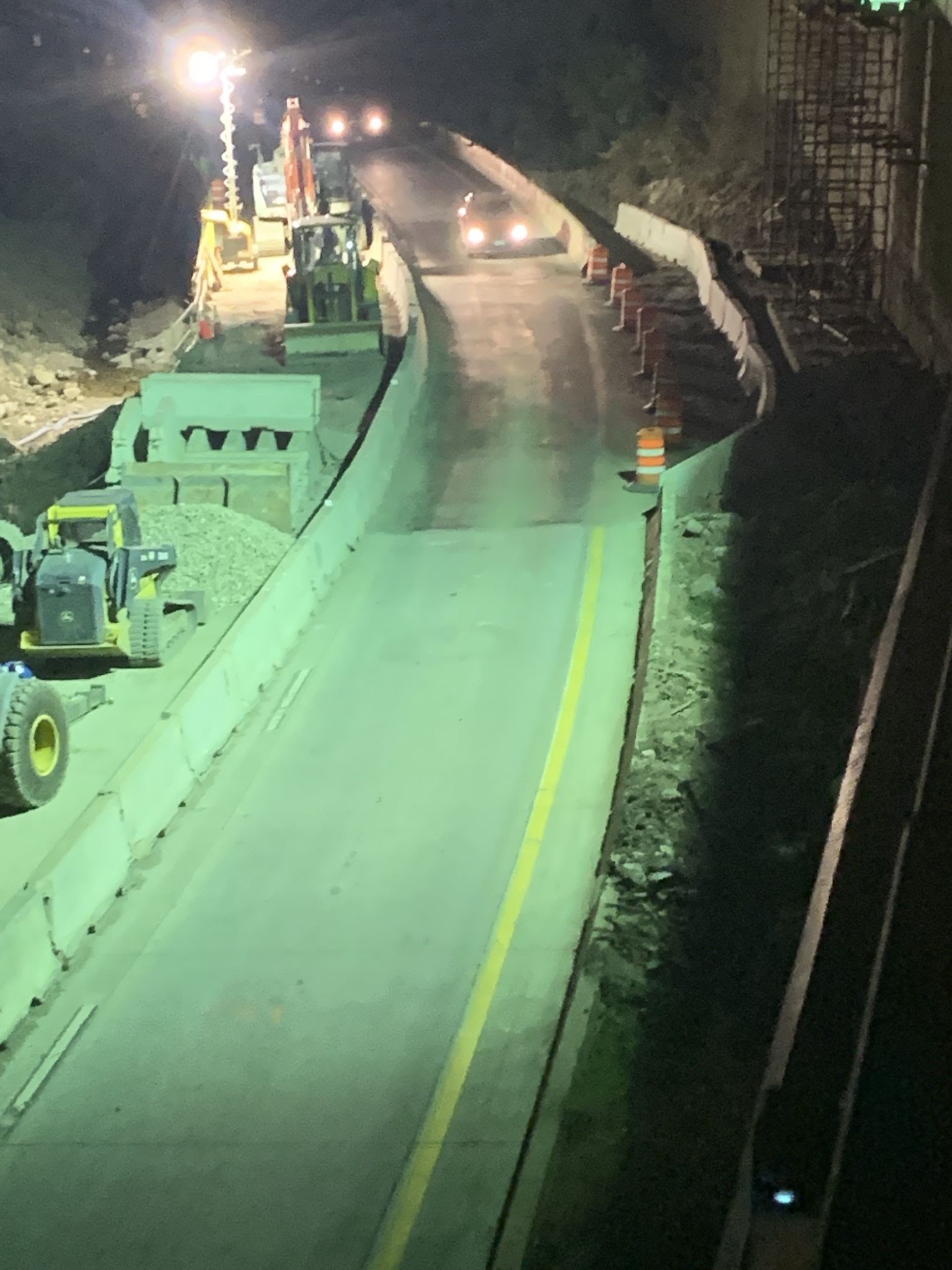 Detour lane excavation and removal of barrier at MP 123.5 Blue Gulch..jpg detail image