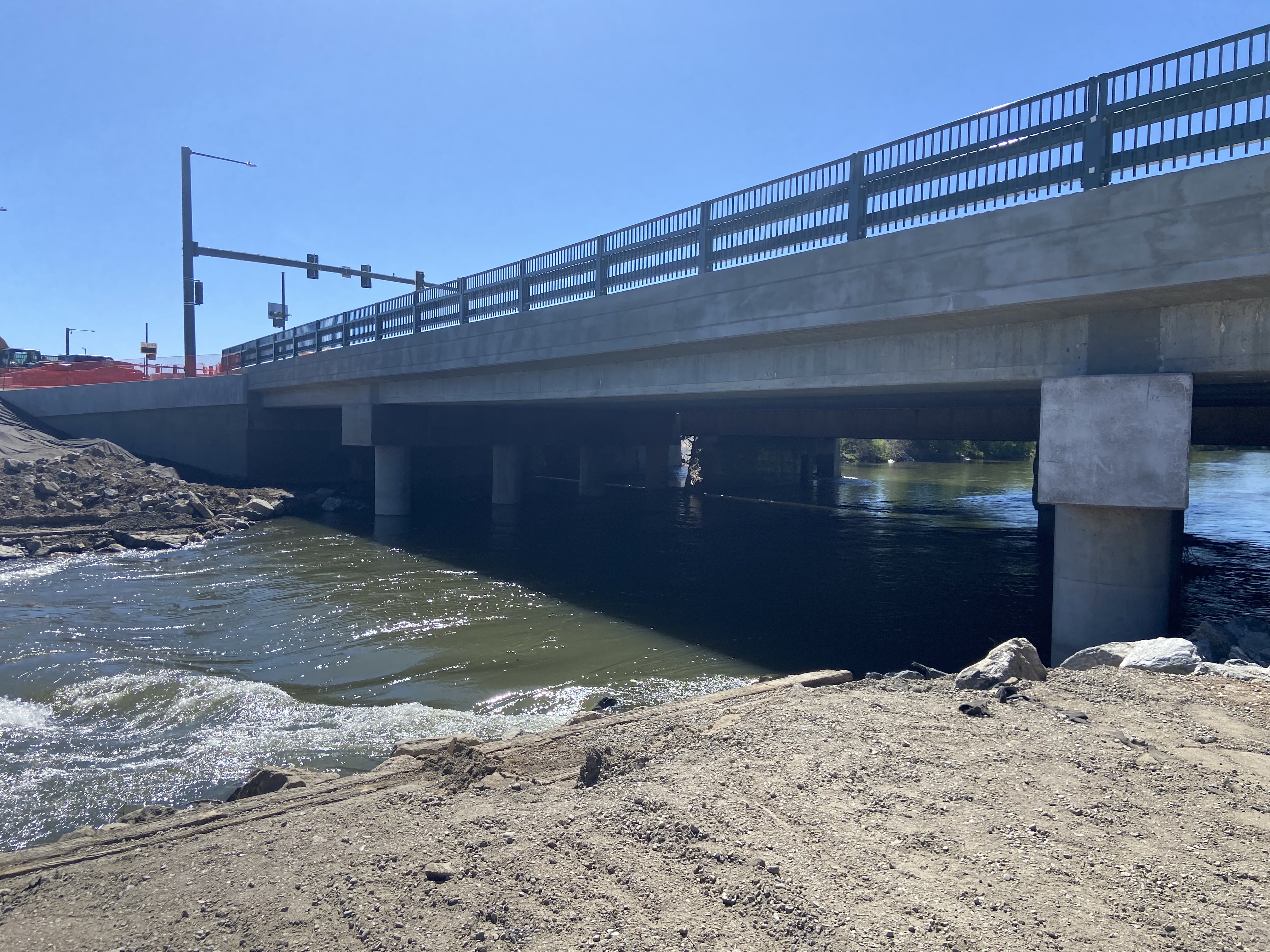I-25 Alameda Bridge Replacement CO 26 New Bridge North Side.jpg detail image