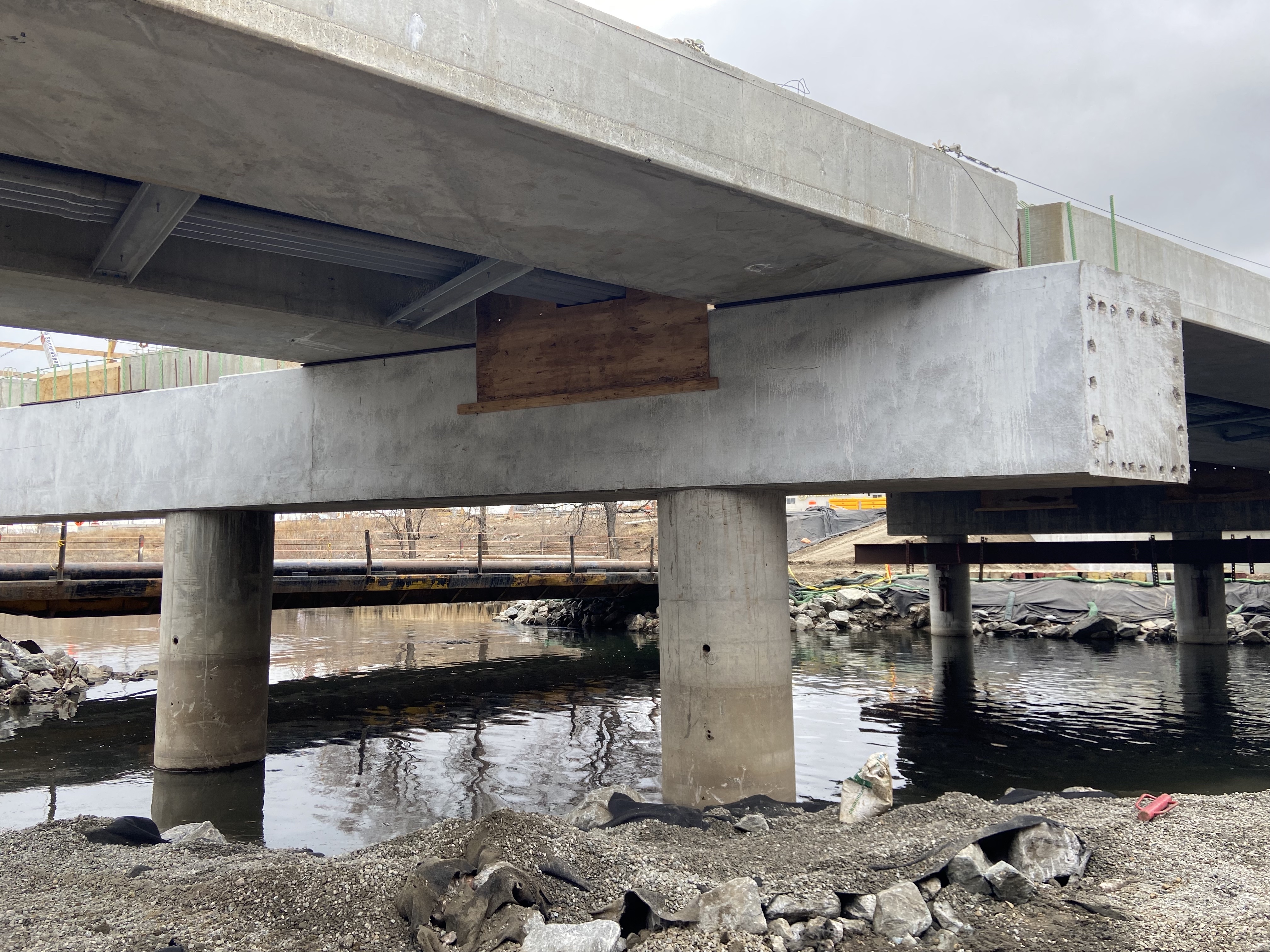 CO26_Alameda bridge girder_east.jpg detail image