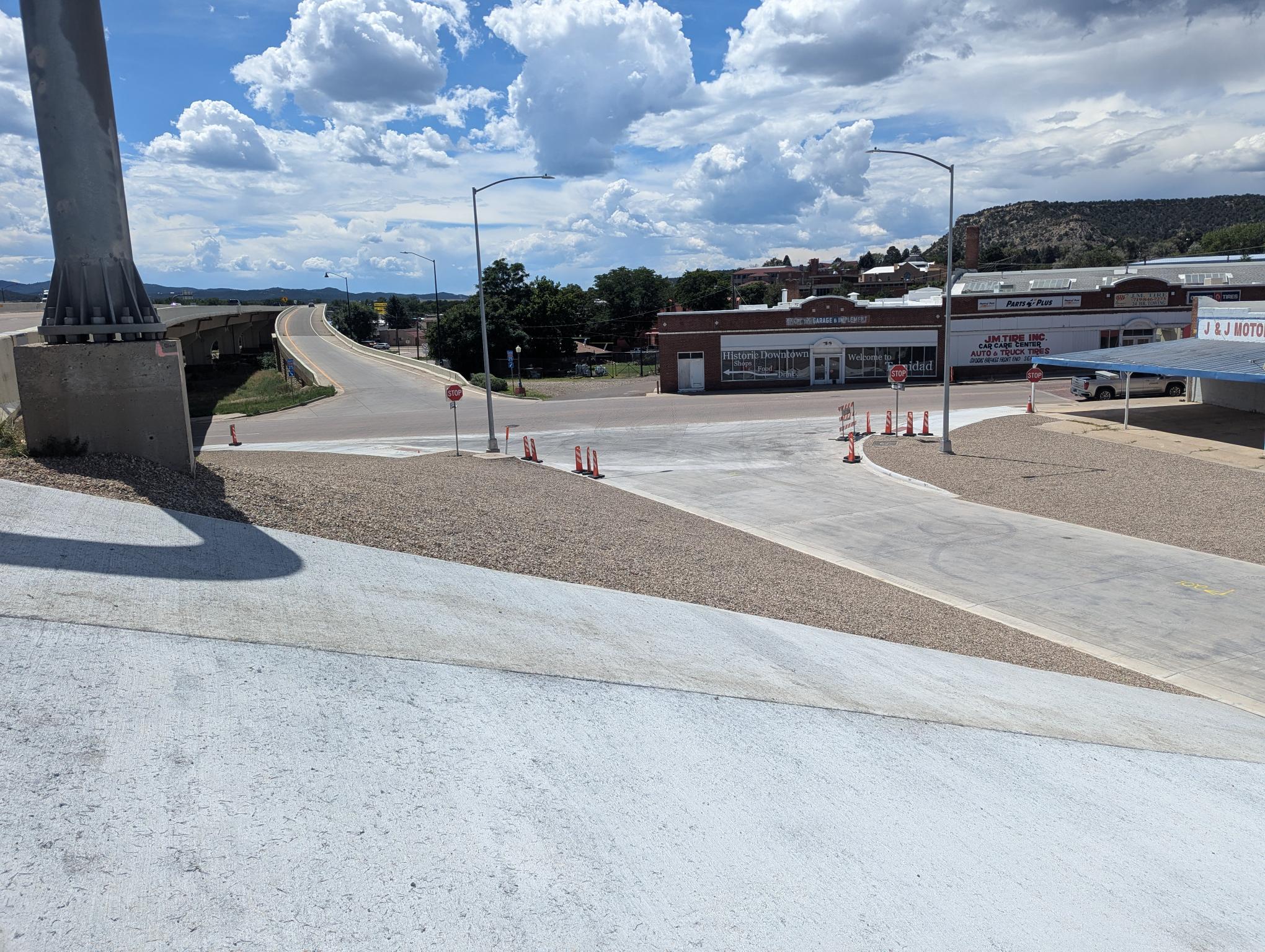 I-25 Exit 14 Trinidad Ramp Improvements concrete wall southbound exit 14.jpeg detail image