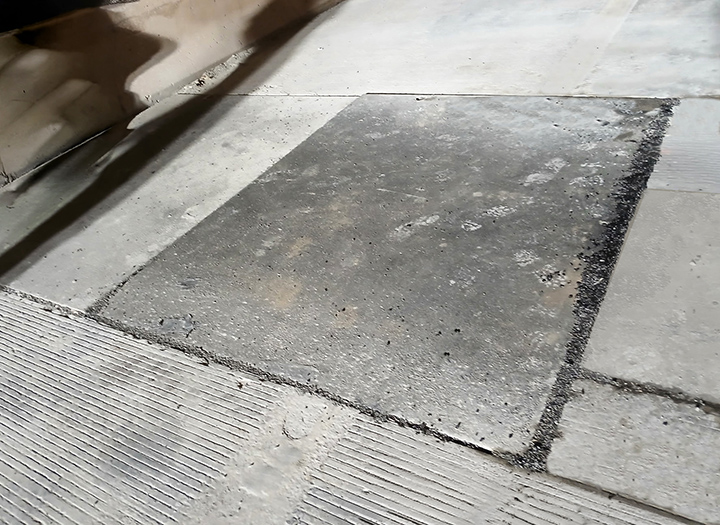 I-270 & US 36 Bridge Preventative Maintenance Installing temporary bridge deck plates and asphalt I-270 and US 36.jpg detail image