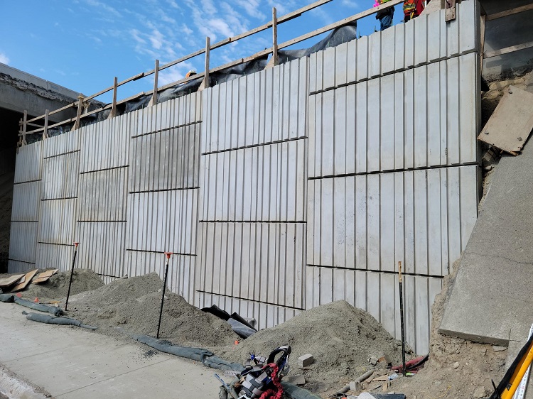 Wall construction underway for the I-70 over Ward Road bridge replacement. Photo Hiep Pham..jpg detail image