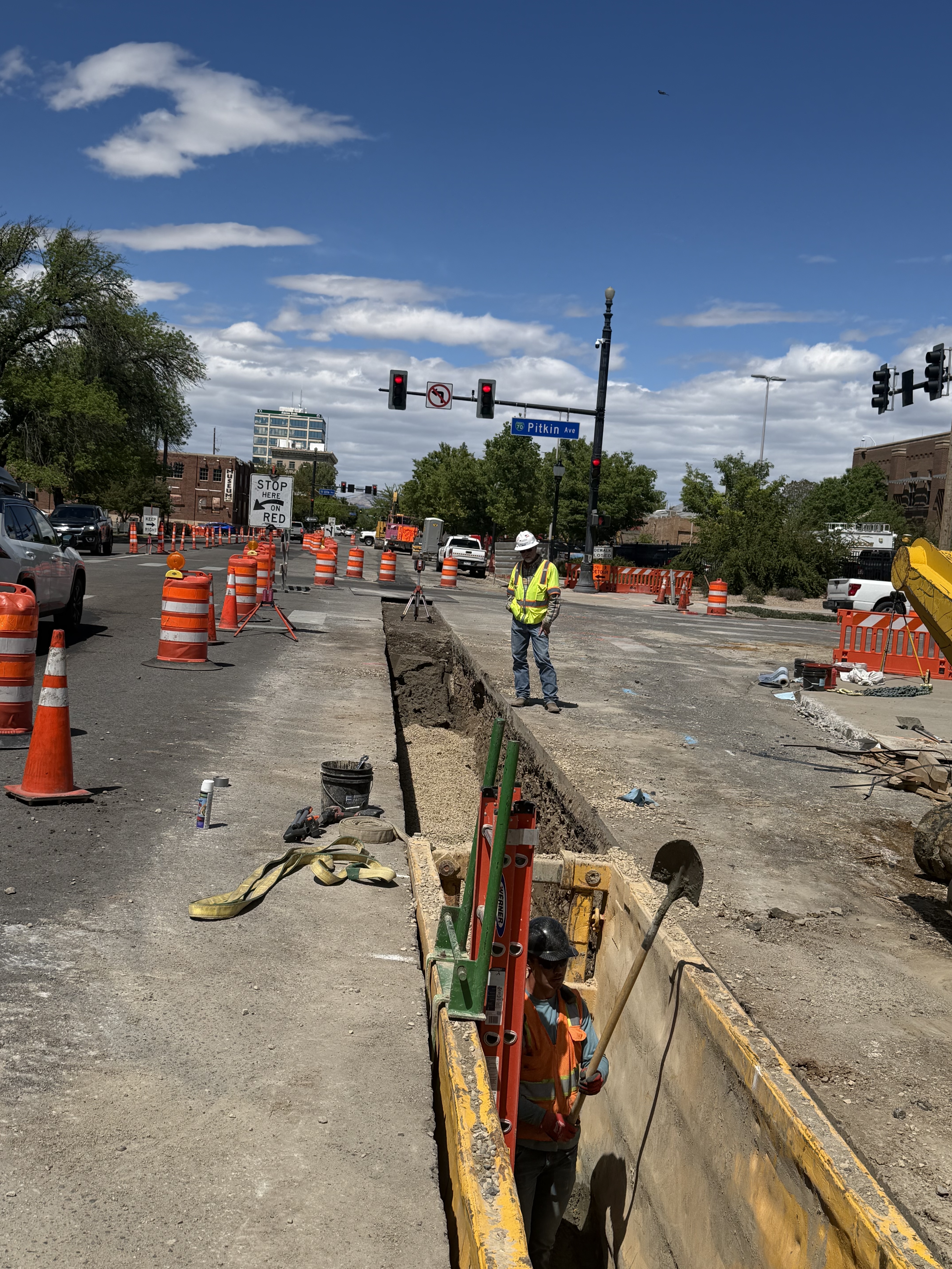 I-70B East of Third Street Improvements in Grand Junction waterline operations on 5th Street facing north.jpg detail image