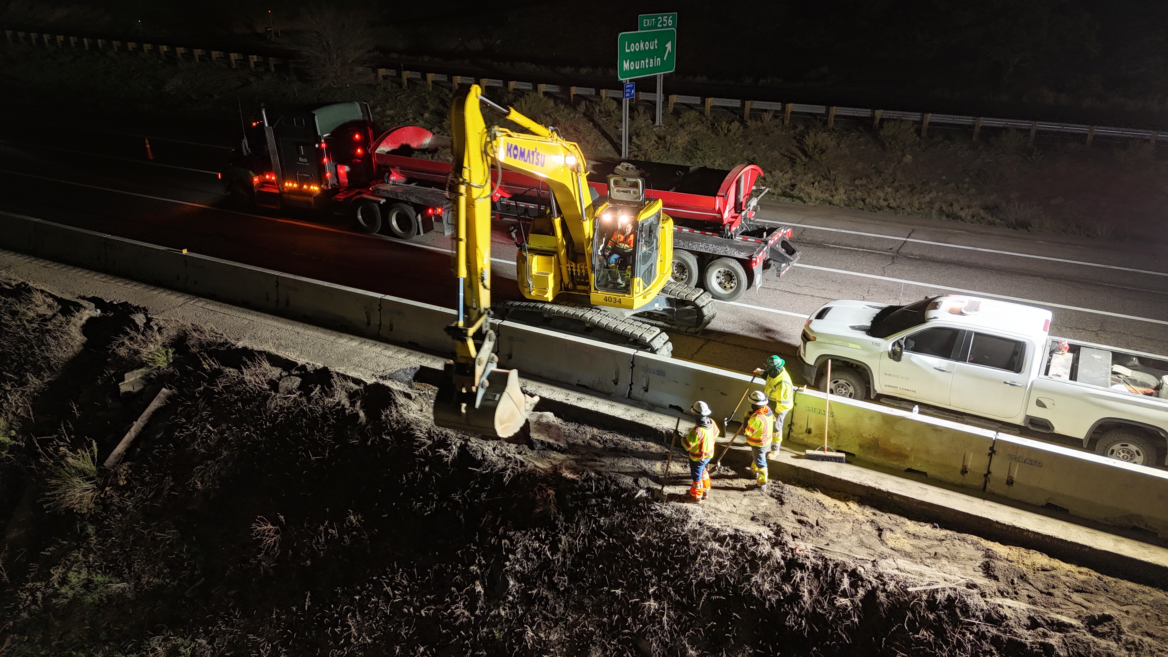 I-70 Resurfacing from Chief Hosa to Colfax Patch back work Mile Point 257.JPG detail image