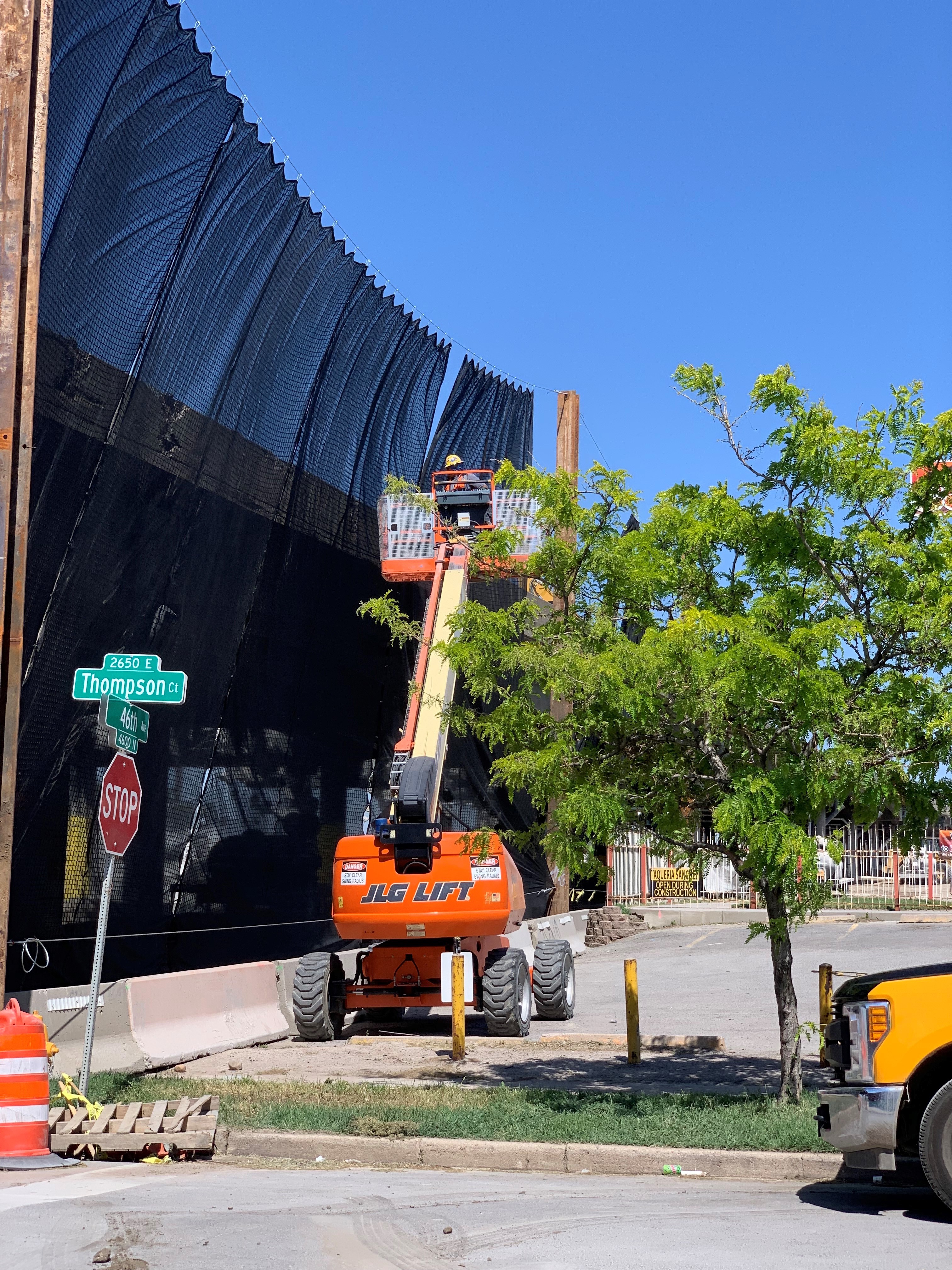 Netting installation as part of demolition mitigations near 46th Avenue and Thompson Court detail image