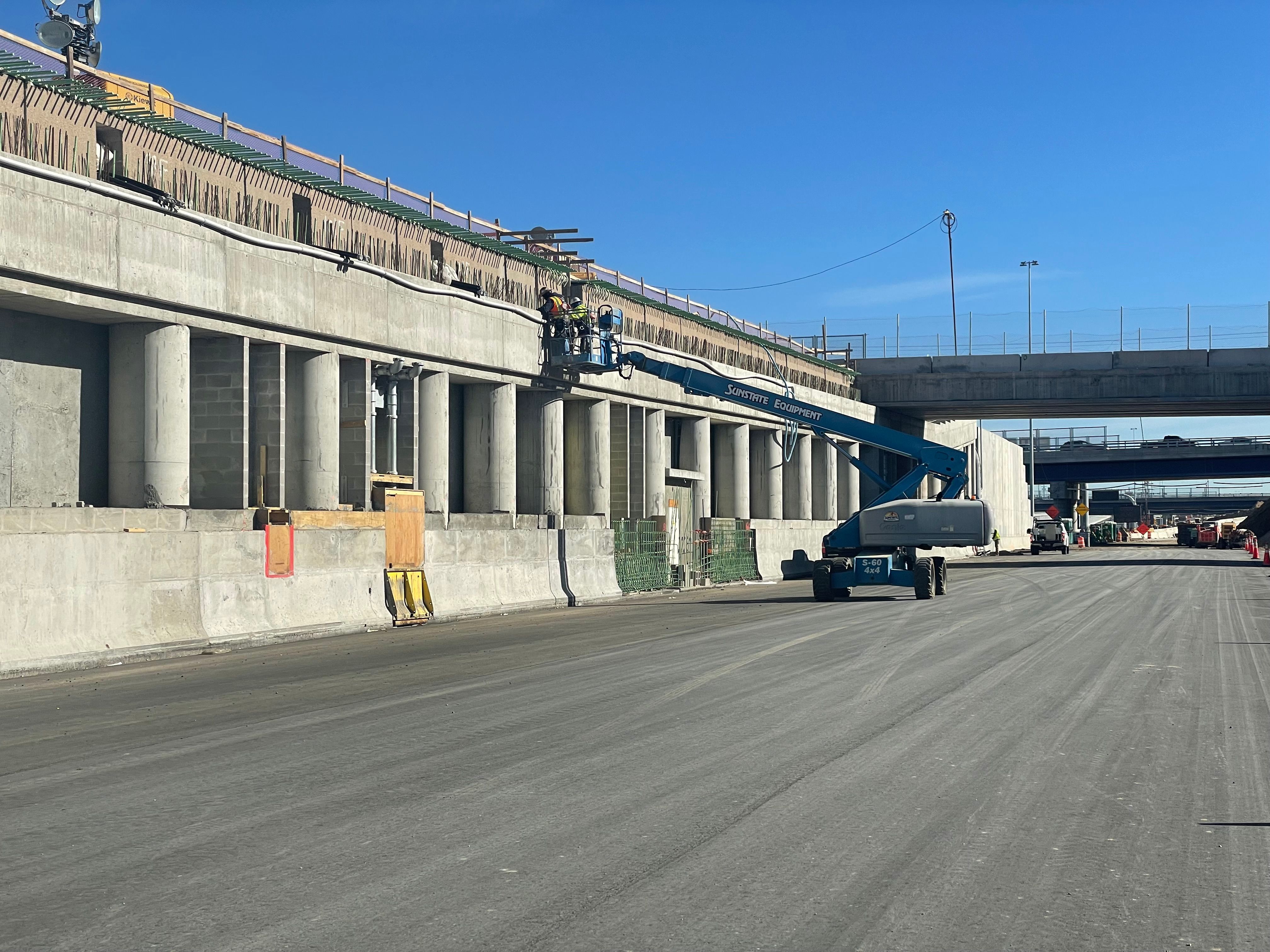 Construction of the future lowered lanes of eastbound I-70 detail image