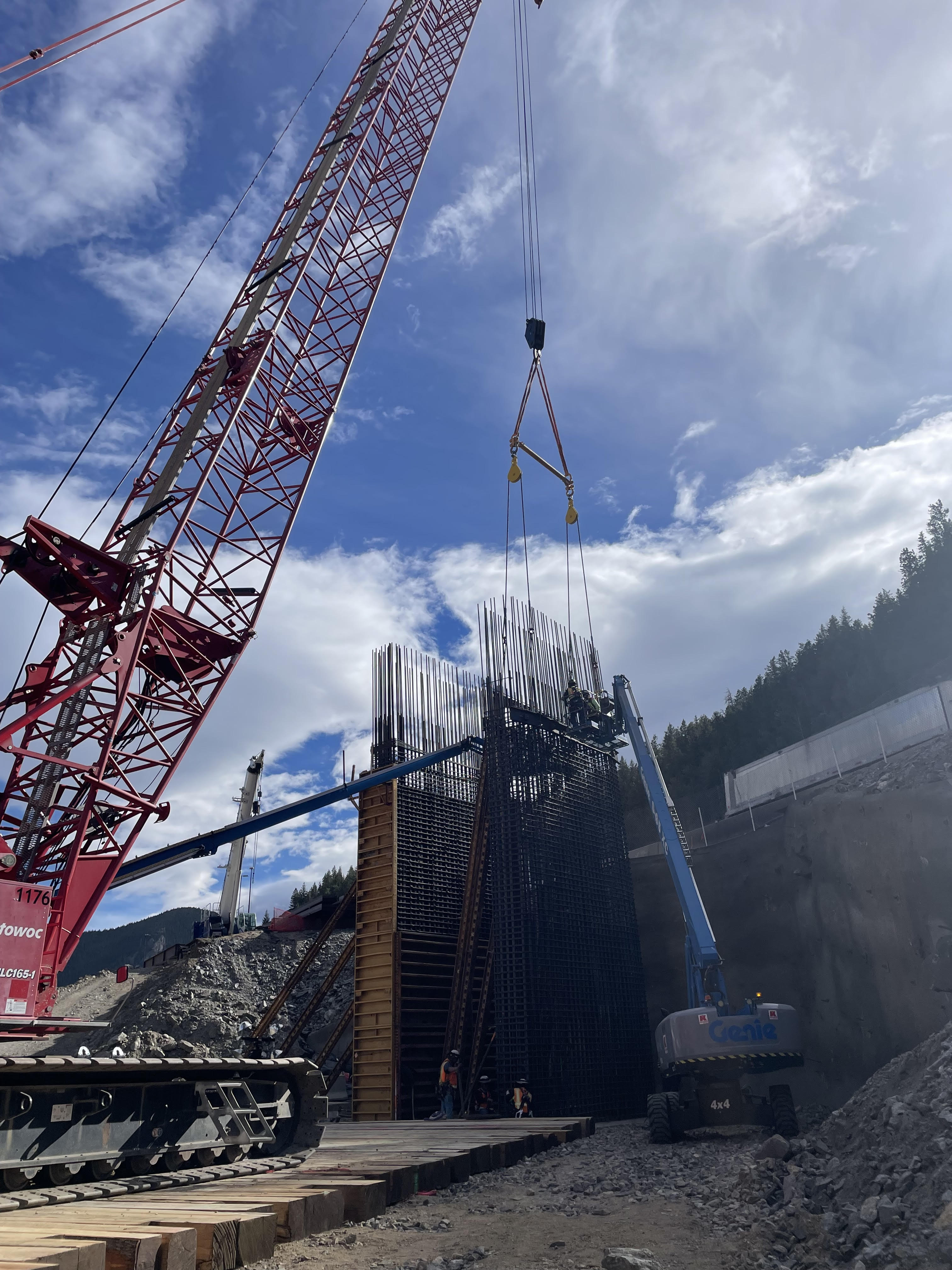 I-70 Floyd Hill Pier 17 - Nov. 7, 2025.jpg detail image