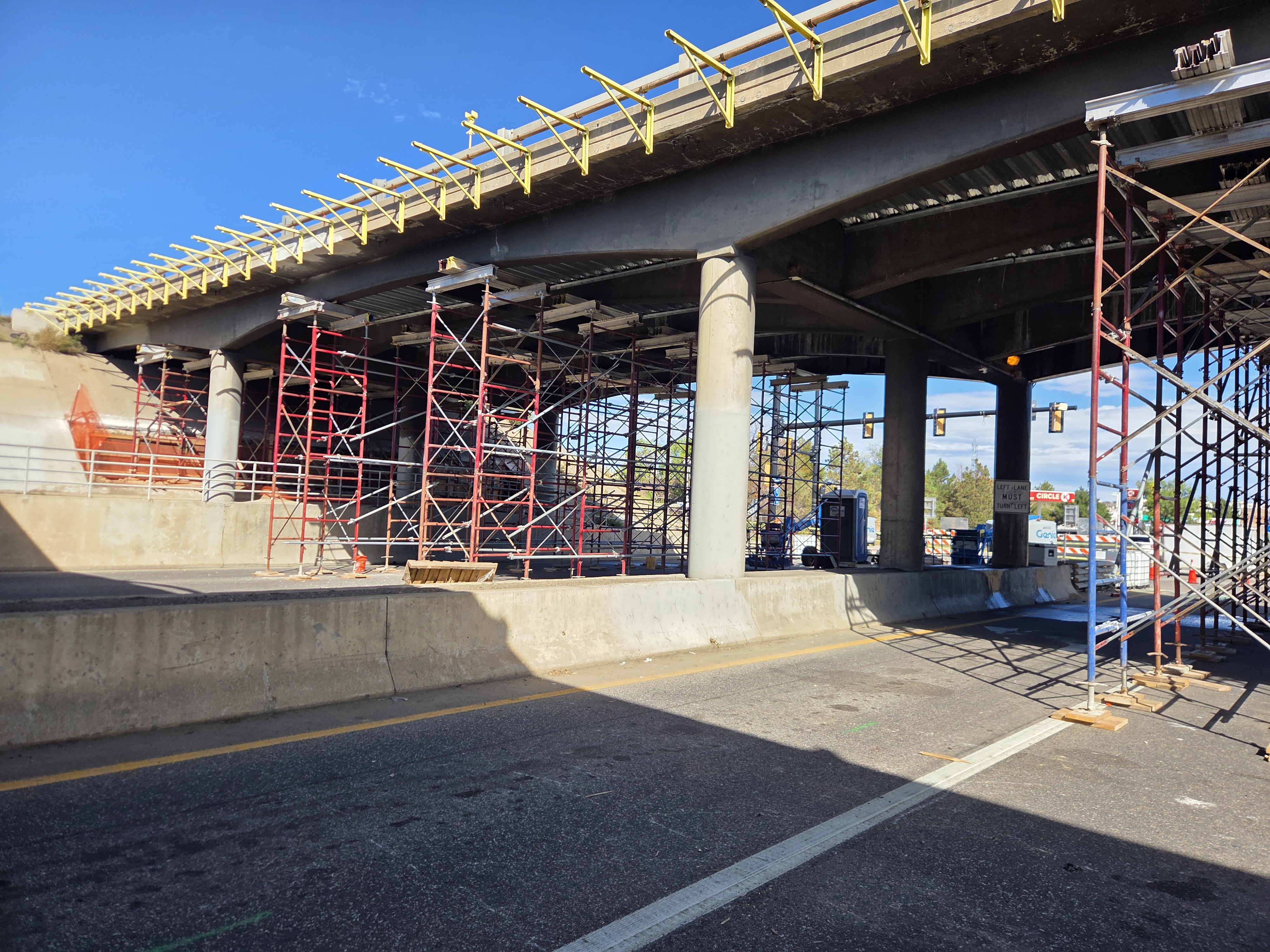 I-70 Bridge Repairs at Kipling & Garrison - Temporary Shoring westbound.jpg detail image