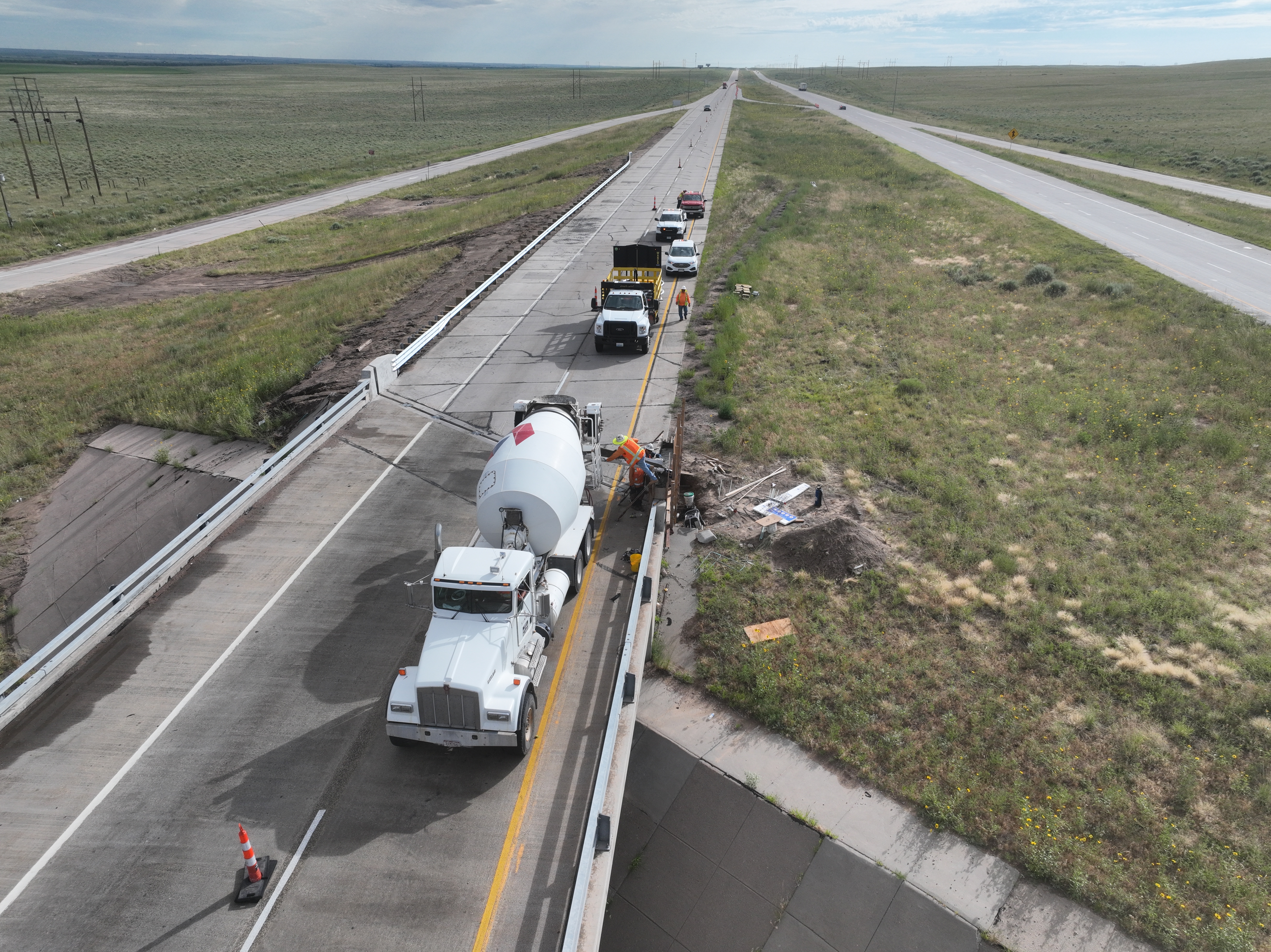 I-76 Corridor Improvements Pouring Transition Iliff Bridge July 2025.JPG detail image