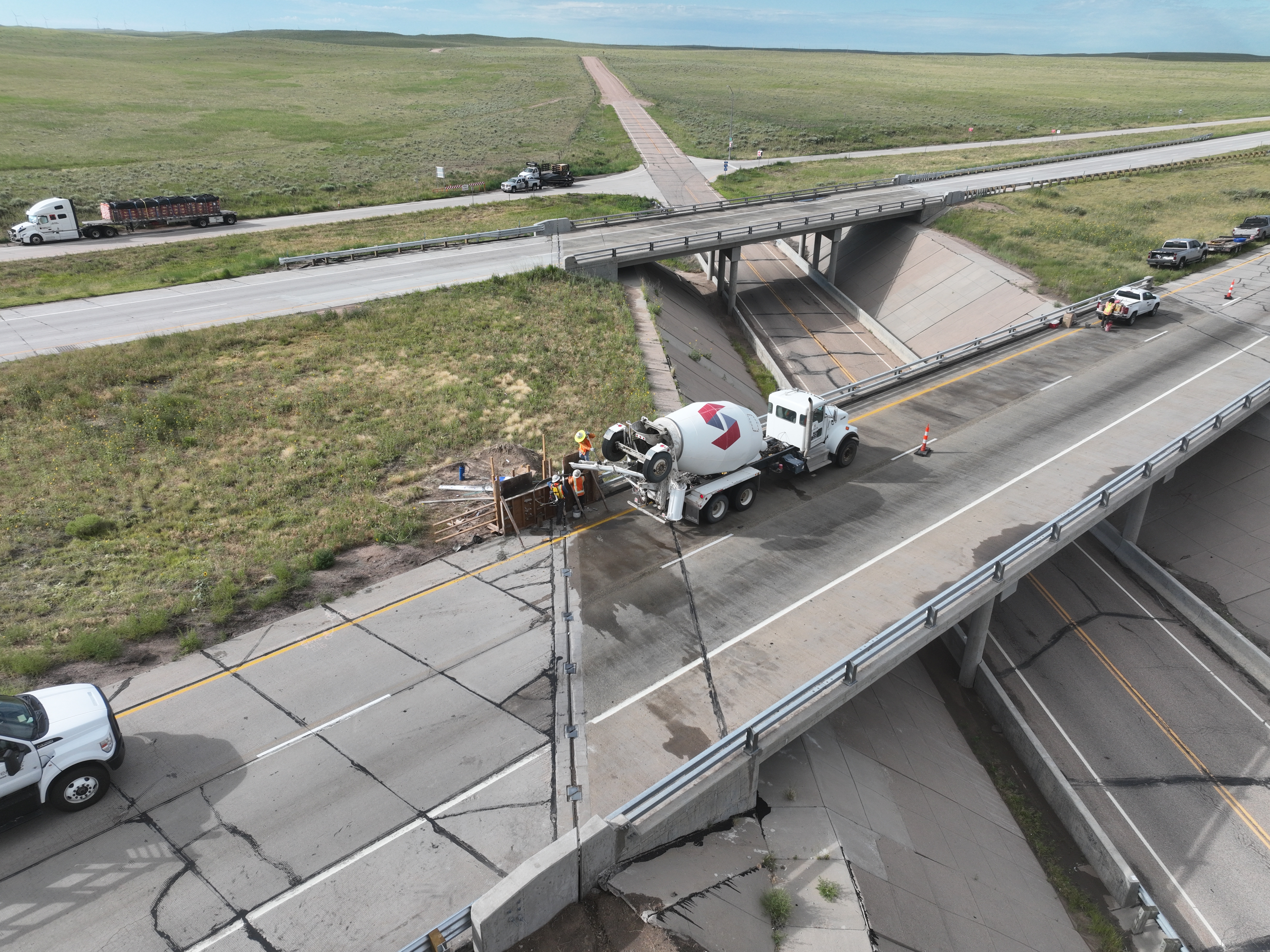 I-76 Corridor Improvements-Pouring Transition Iliff Bridge July 2025.JPG detail image