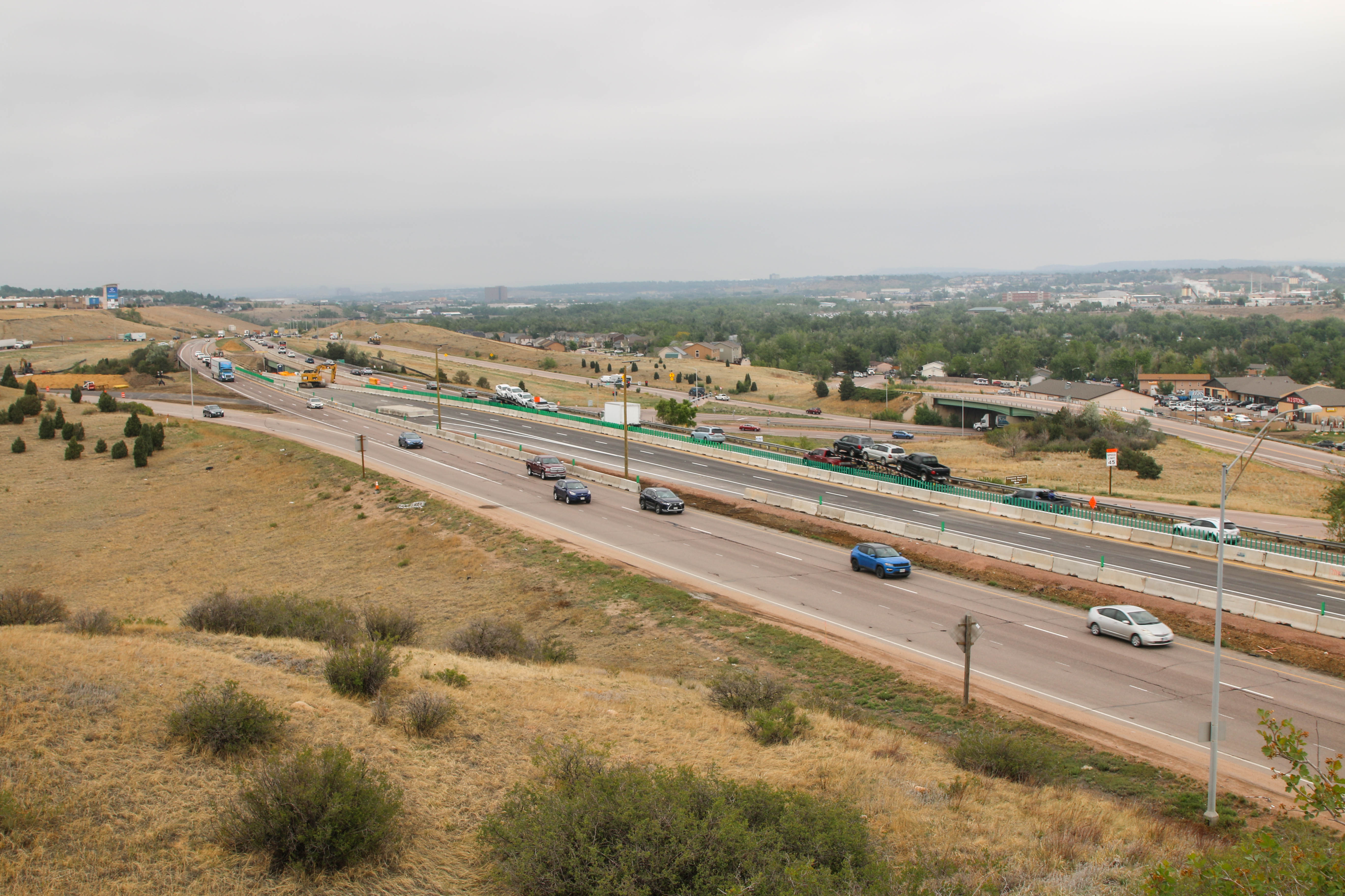 I-25 south of S Academy Blvd traffic switch to temp lanes.jpg detail image