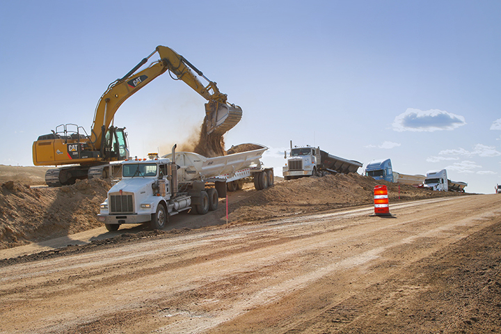 Row semi dirt load 2_sm.jpg detail image