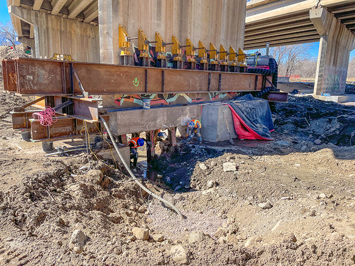Temporay shoring of NB Pier_Fountain Creek Bridge.jpg detail image