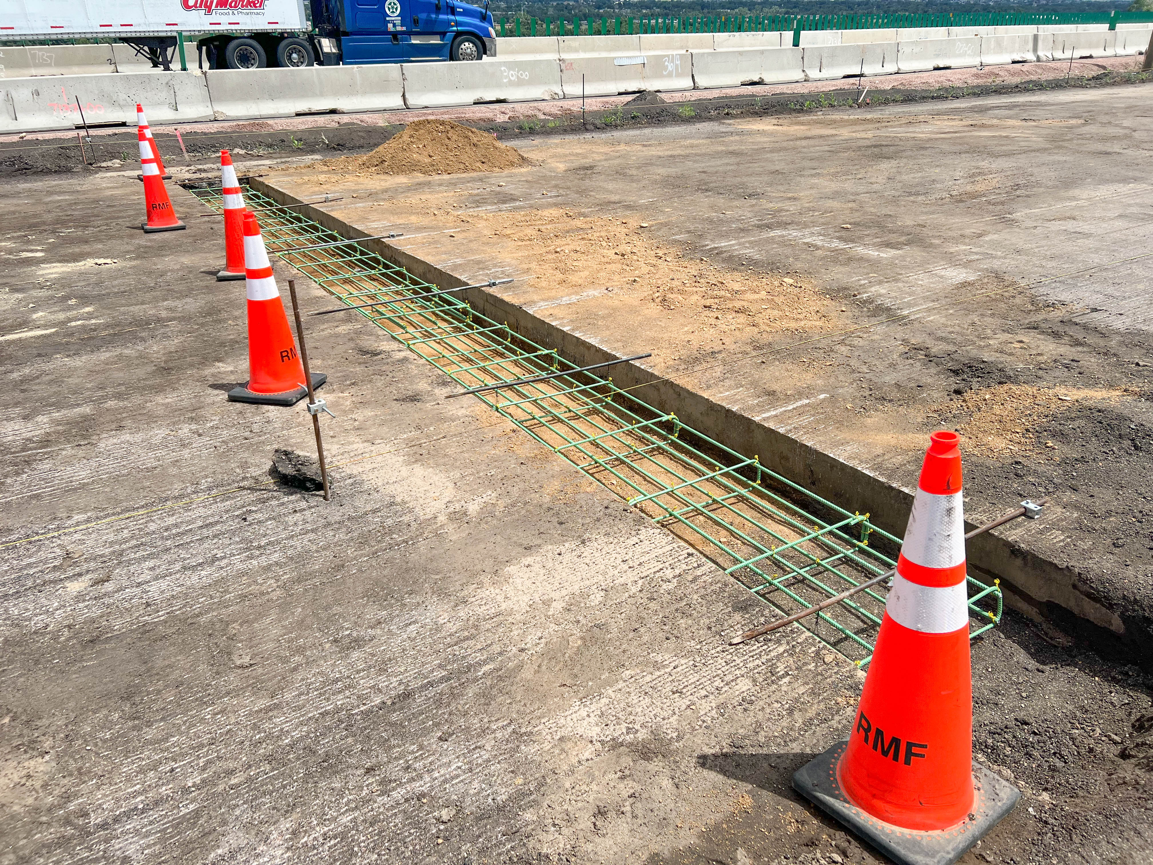Roadway expansion joint on I-25 detail image