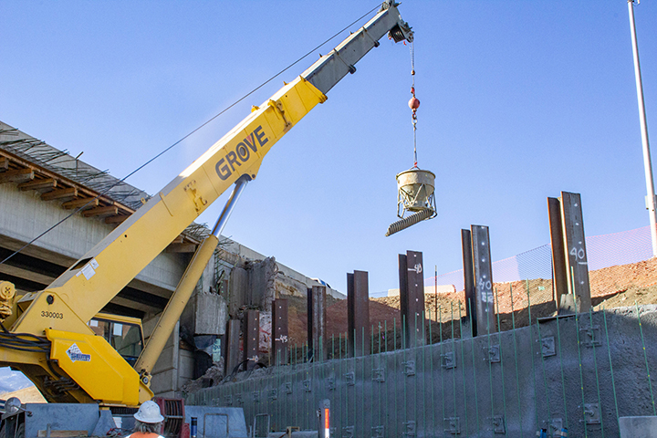 Transfer concrete to abutment wall_sm.jpg detail image