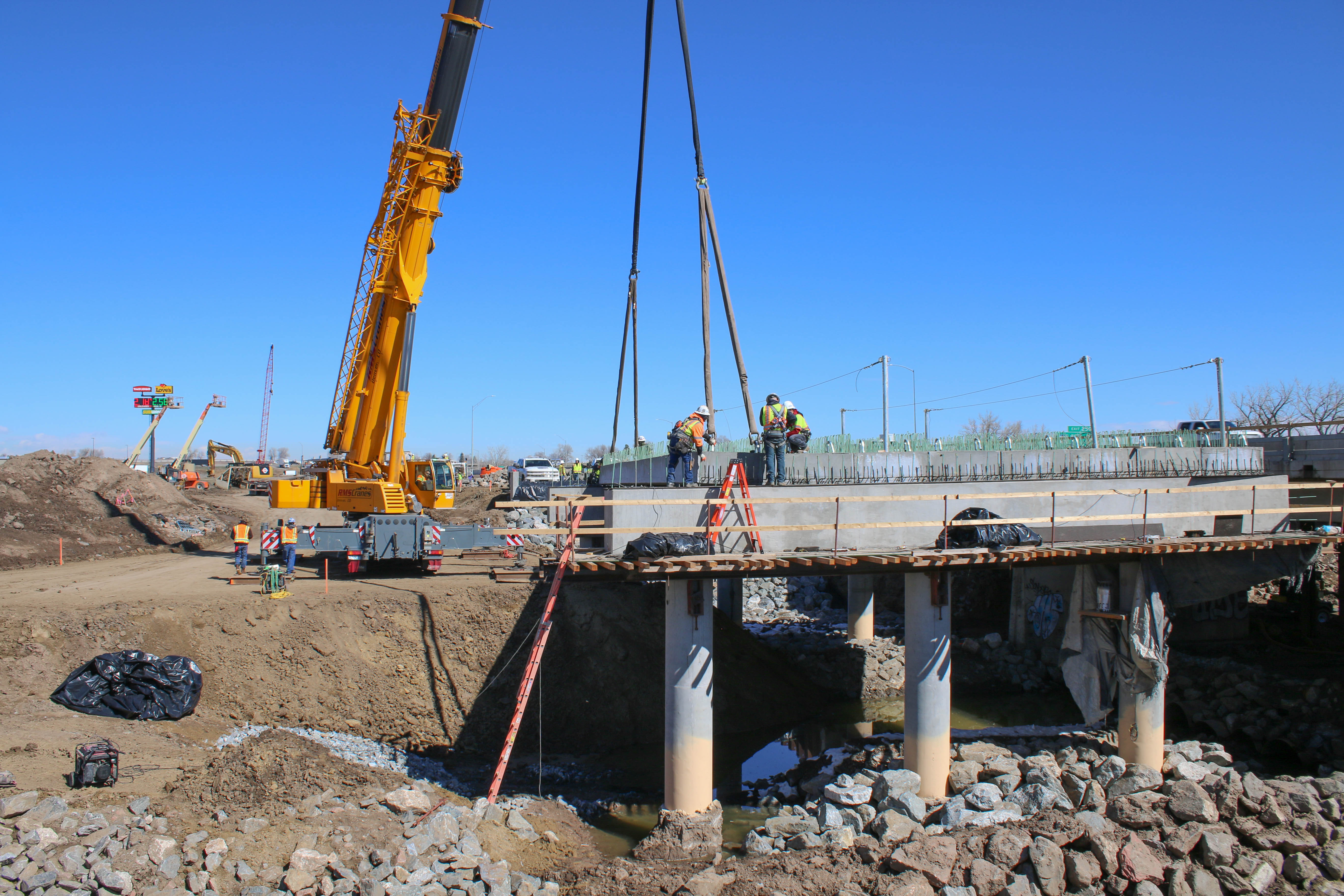 I-25 Segment 6 Building Bridge Side View detail image